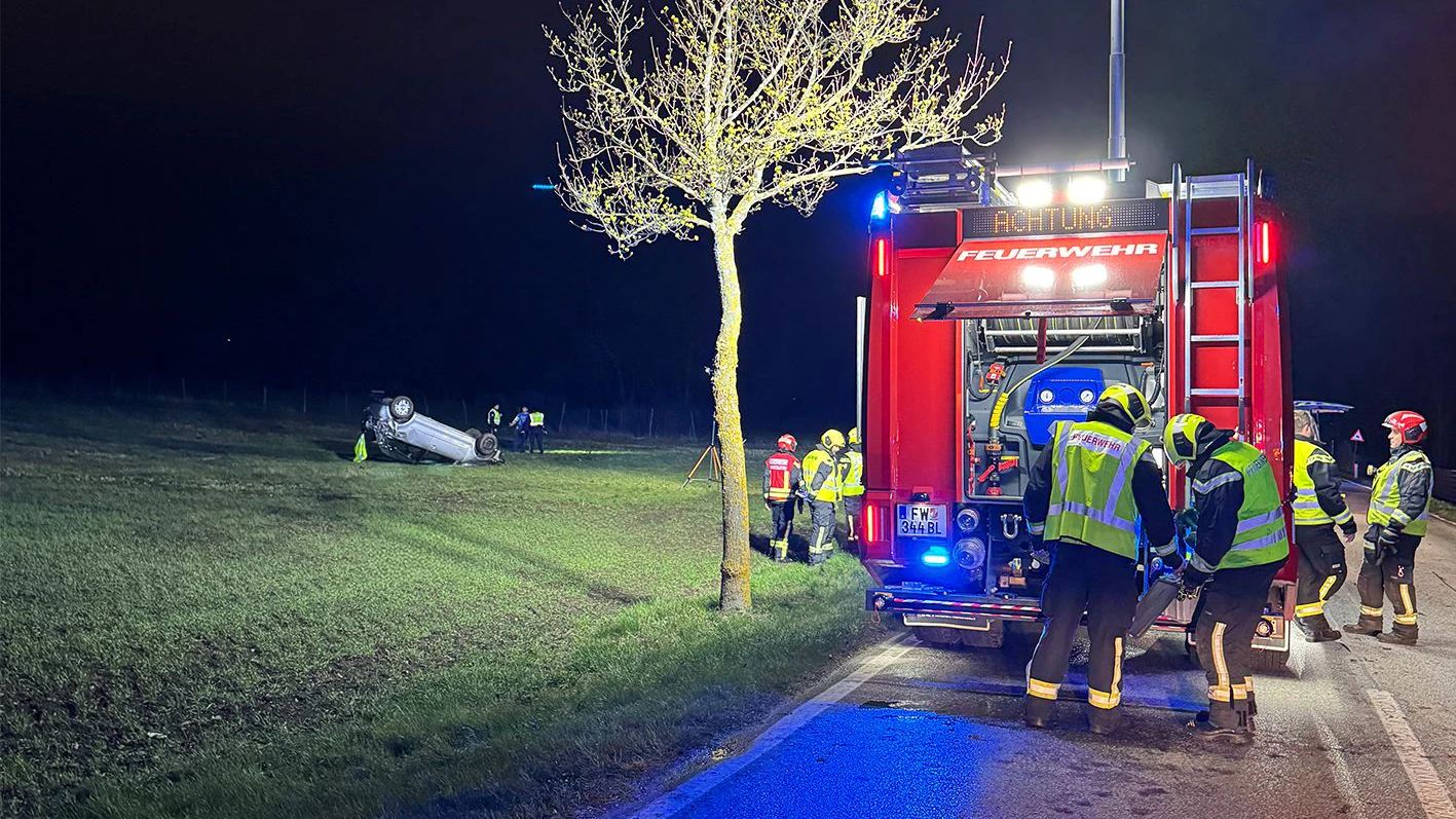 Heute.at - Schwerer Crash – Handy von Unfalllenker setzt Notruf ab