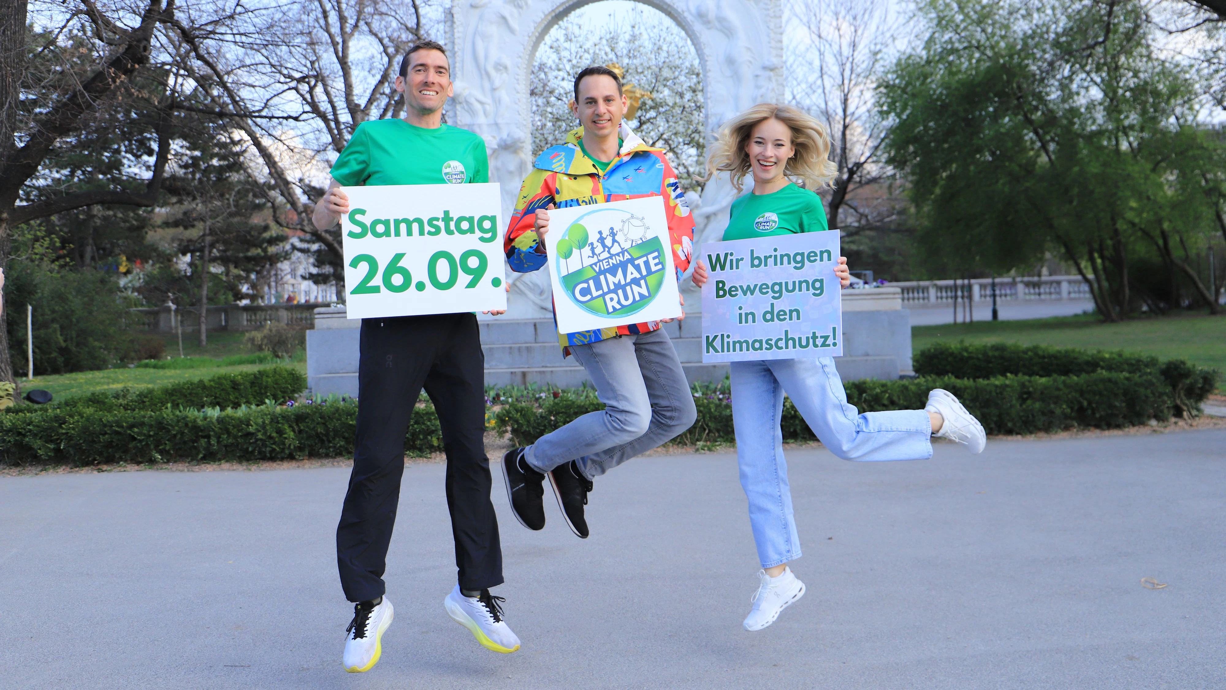v.l.: Marathonläufer Andi Vojta, Climate Run Erfinder Stephan Neuberger und Climate Run Botschafterin Valerie Huber