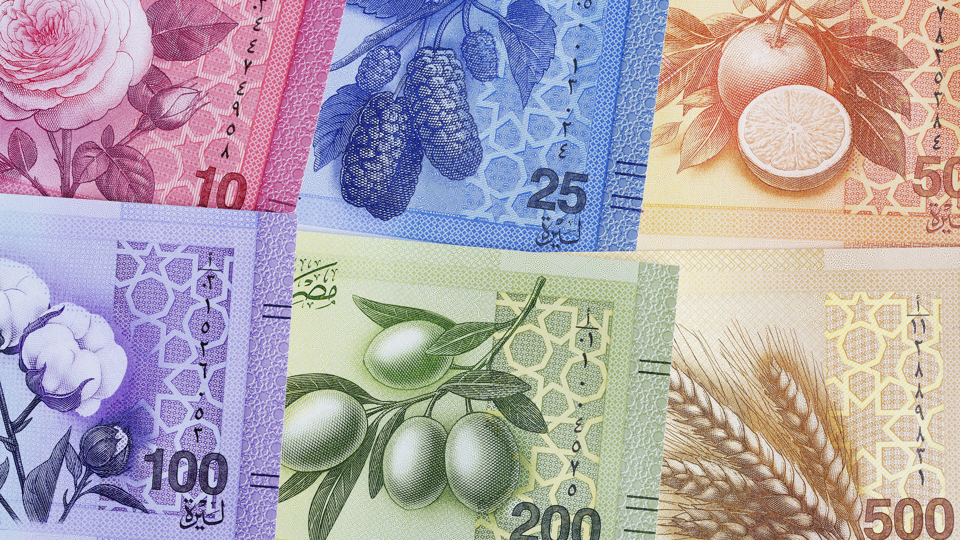 "Personen oder Statuen auf Noten wären jetzt haram": Zu Jahresbeginn gab die syrische Zentralbank neue Banknoten heraus. Auf den alten Scheinen war noch Assad abgebildet.