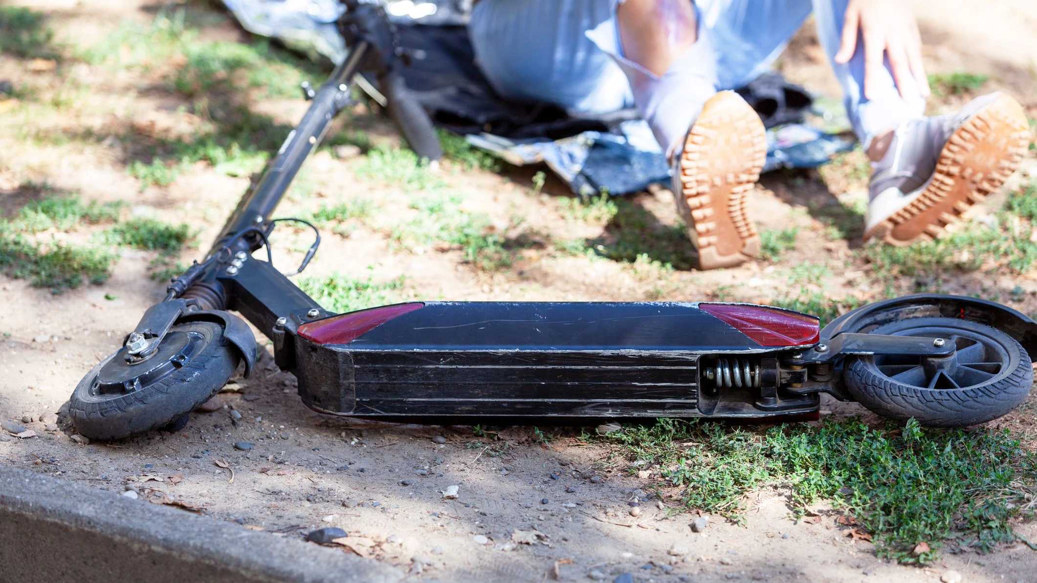 Heute.at - Kind crasht E-Scooter – seinen Eltern droht Anzeige