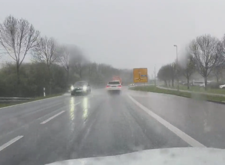 Heute.at - Heftiges Hagel-Unwetter sorgt für totales Chaos