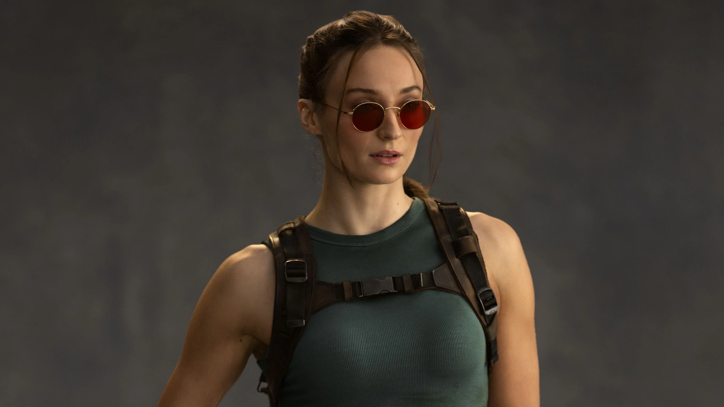 Sophie Turner in ikonischer Roll der Archäologin Lara Croft