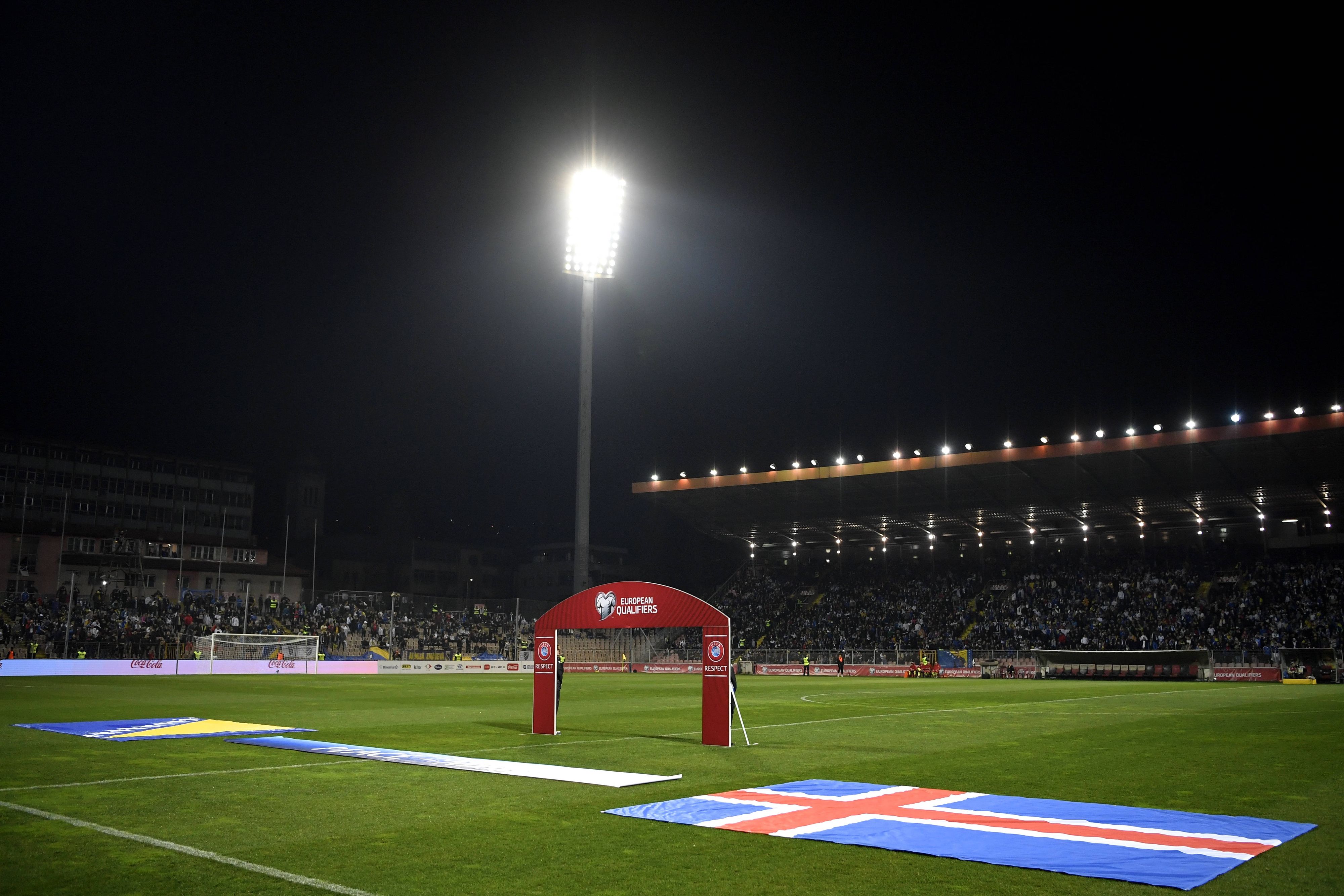 Im Bilino Polje Stadium in Zenica trifft heute Bosnien auf Italien.