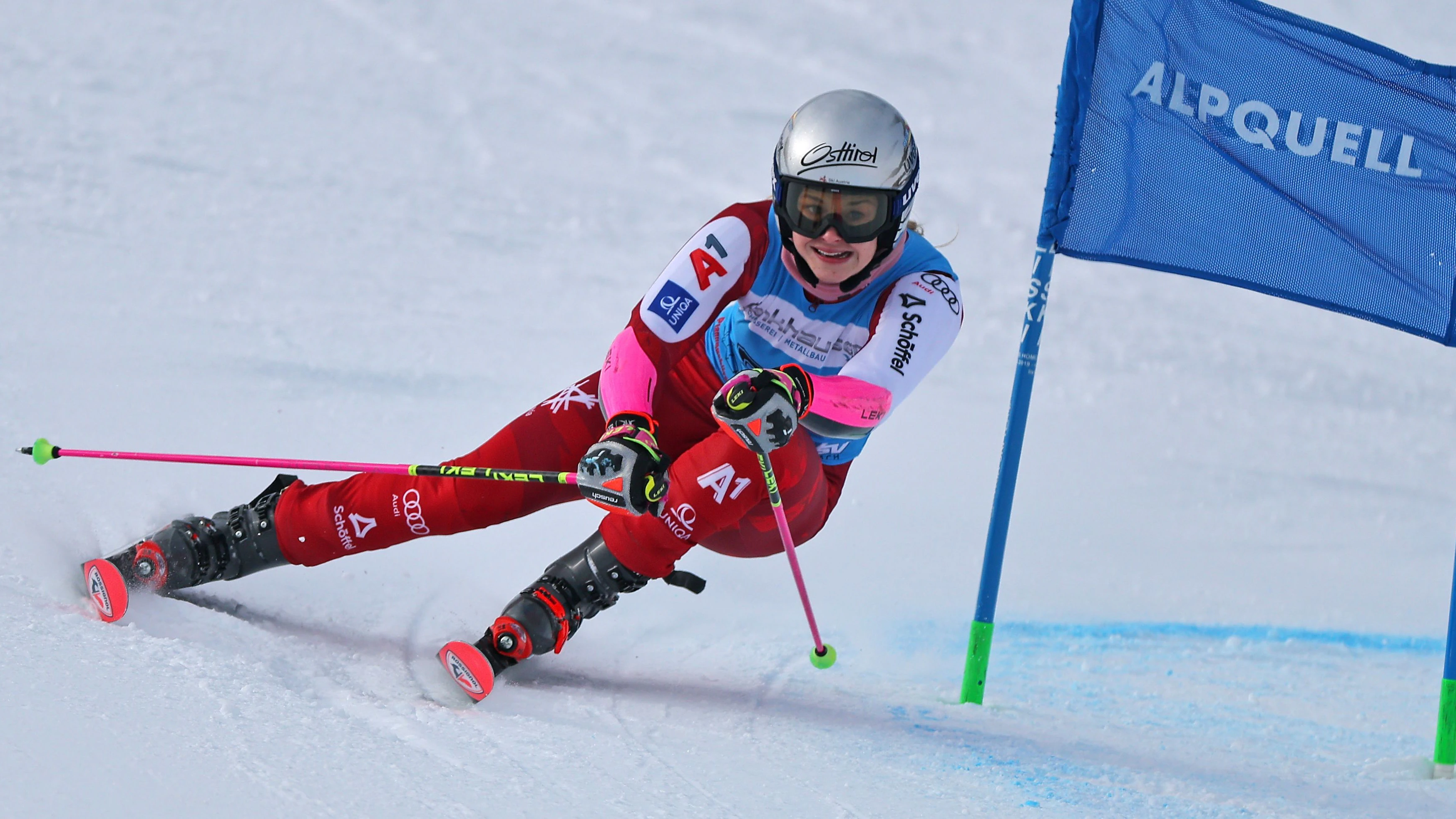 MAYRHOFEN,AUSTRIA,06.DEC.25 - ALPINE SKIING - FIS Europacup, giant slalom, ladies. Image shows Sophia Waldauf (AUT). Photo: GEPA pictures/ Thomas Bachun