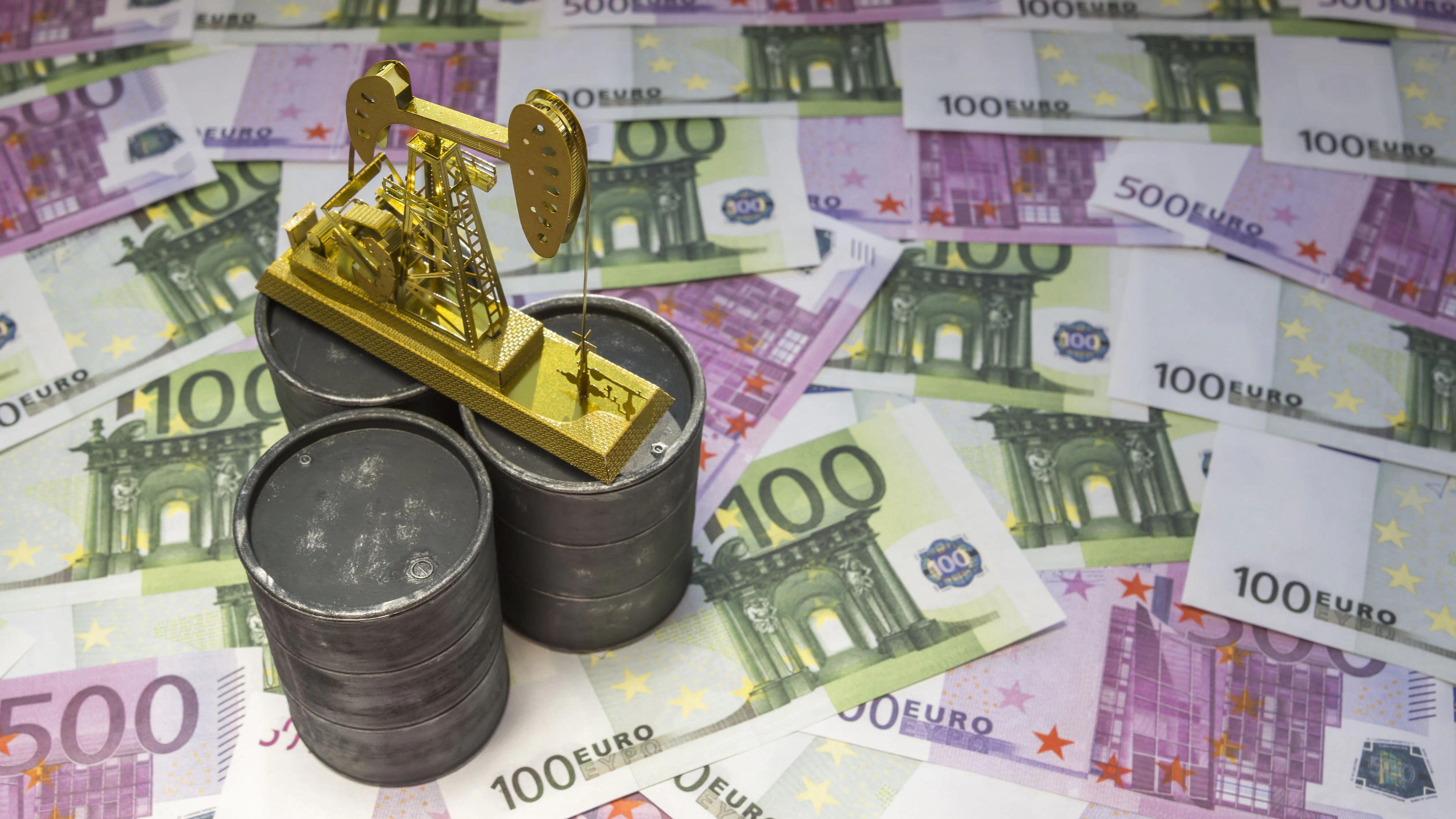 Heute.at - Enthüllt! So kassieren die Ölmultis wirklich bei uns ab