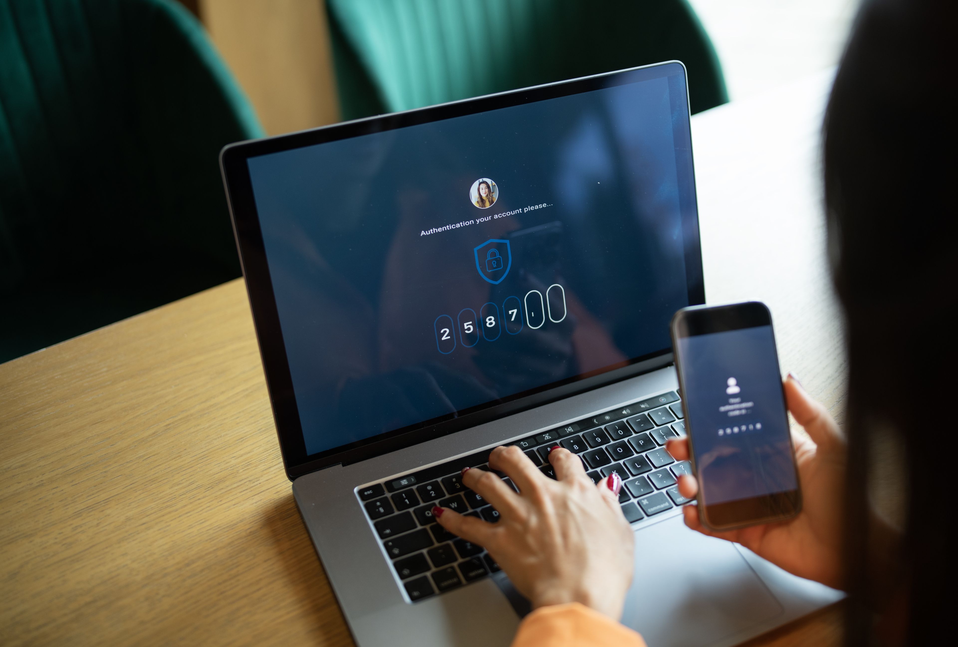 Angreifer konnten sich direkt in Konten einloggen, ohne erneut nach einem Code gefragt zu werden.