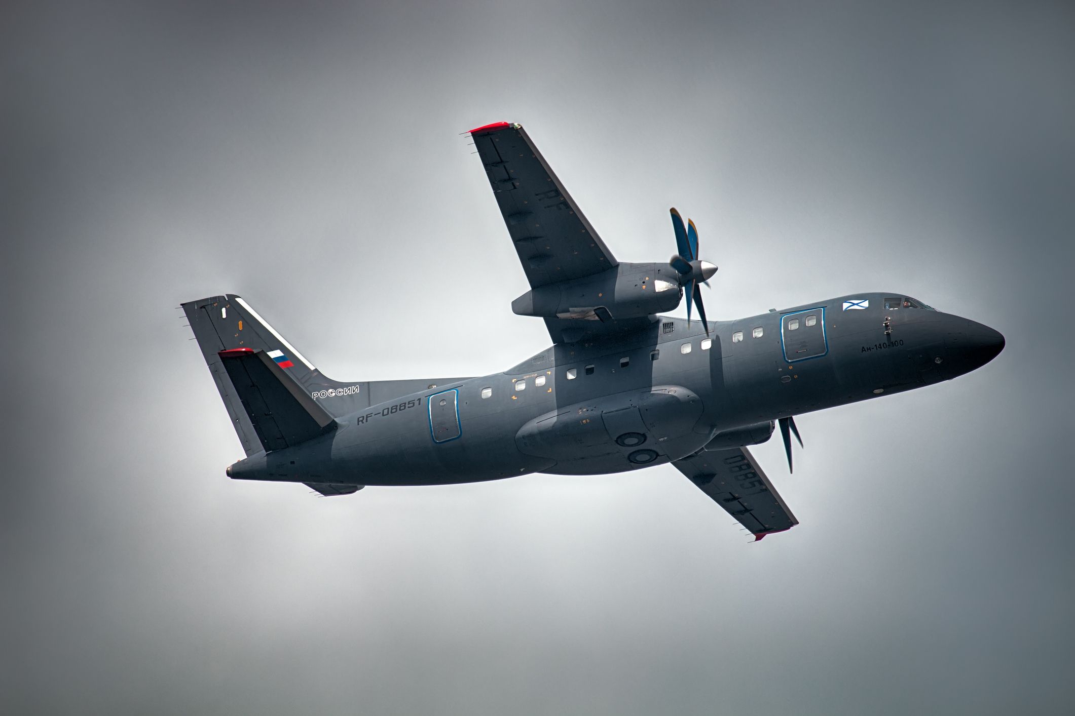 Heute.at - 29 Tote bei Absturz von Militärflugzeug auf Krim