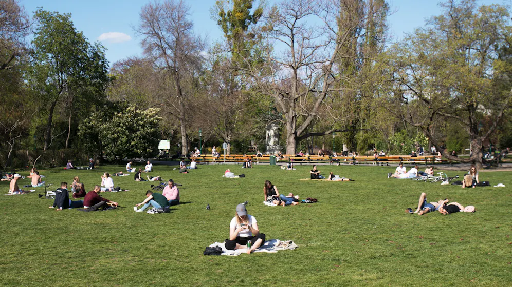 Heute.at - Bis zu 21 Grad – Meteorologe überrascht jetzt alle
