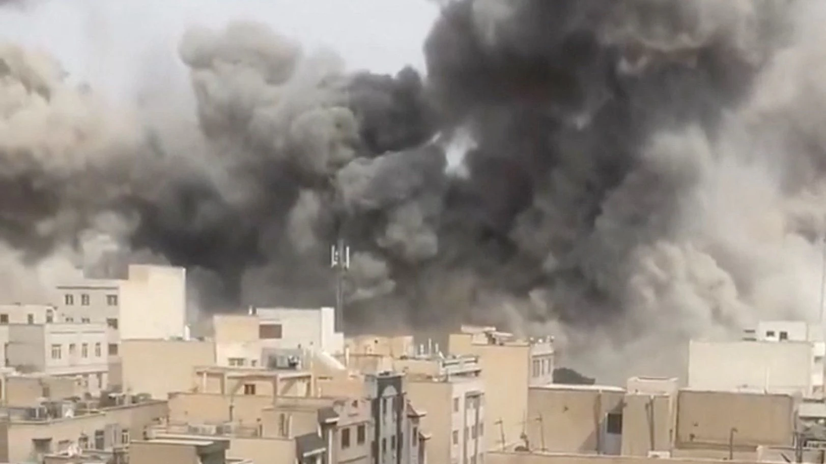 Heute.at - Iran droht USA und Israel mit vernichtender Reaktion