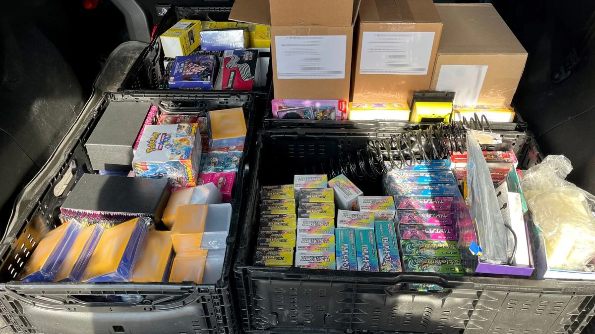 Heute.at - 6.900 Euro Ware: Pokémon-Schmuggler an Grenze gefasst