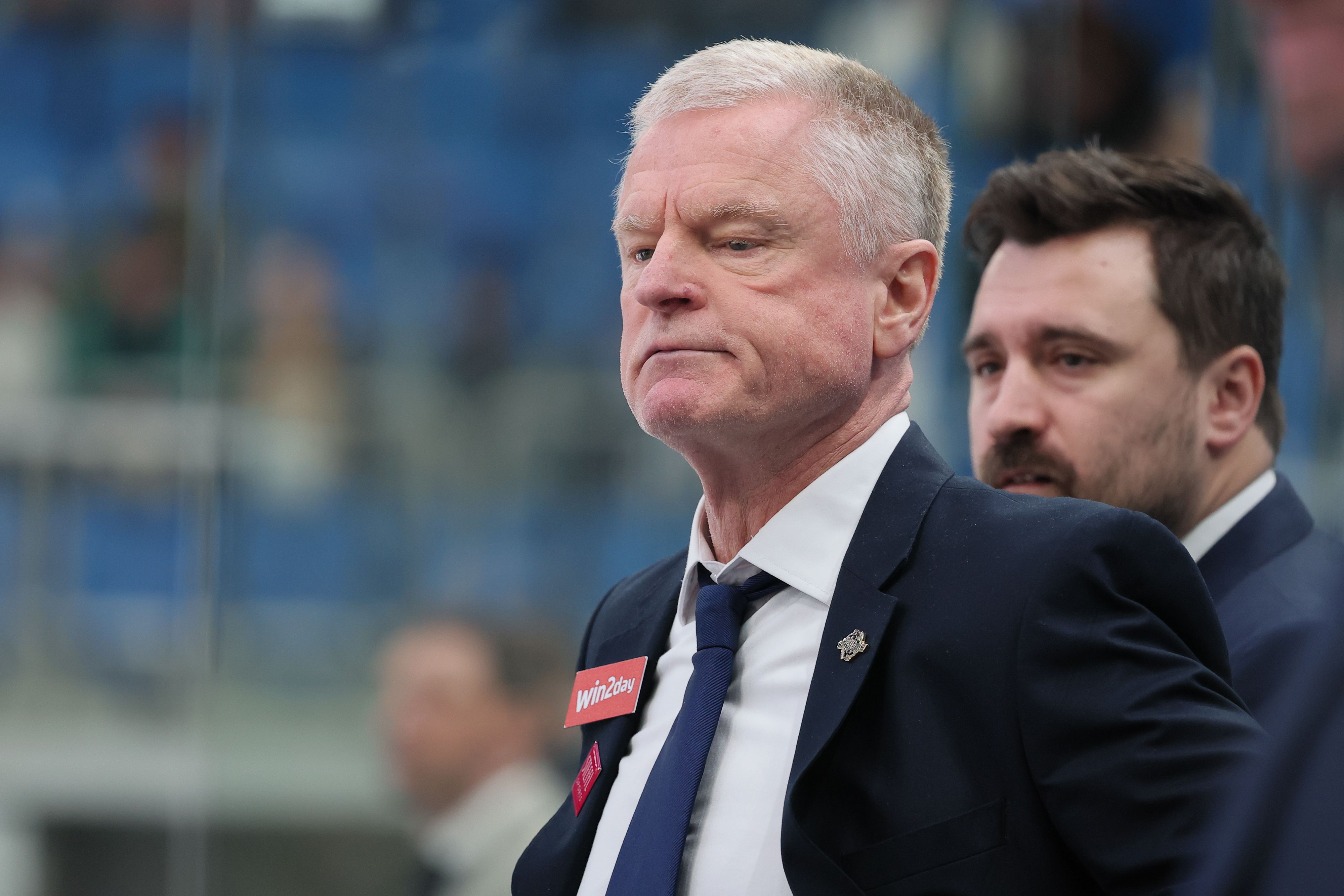 Heute.at - Jetzt fix! Capitals schmeißen Trainer Constantine raus