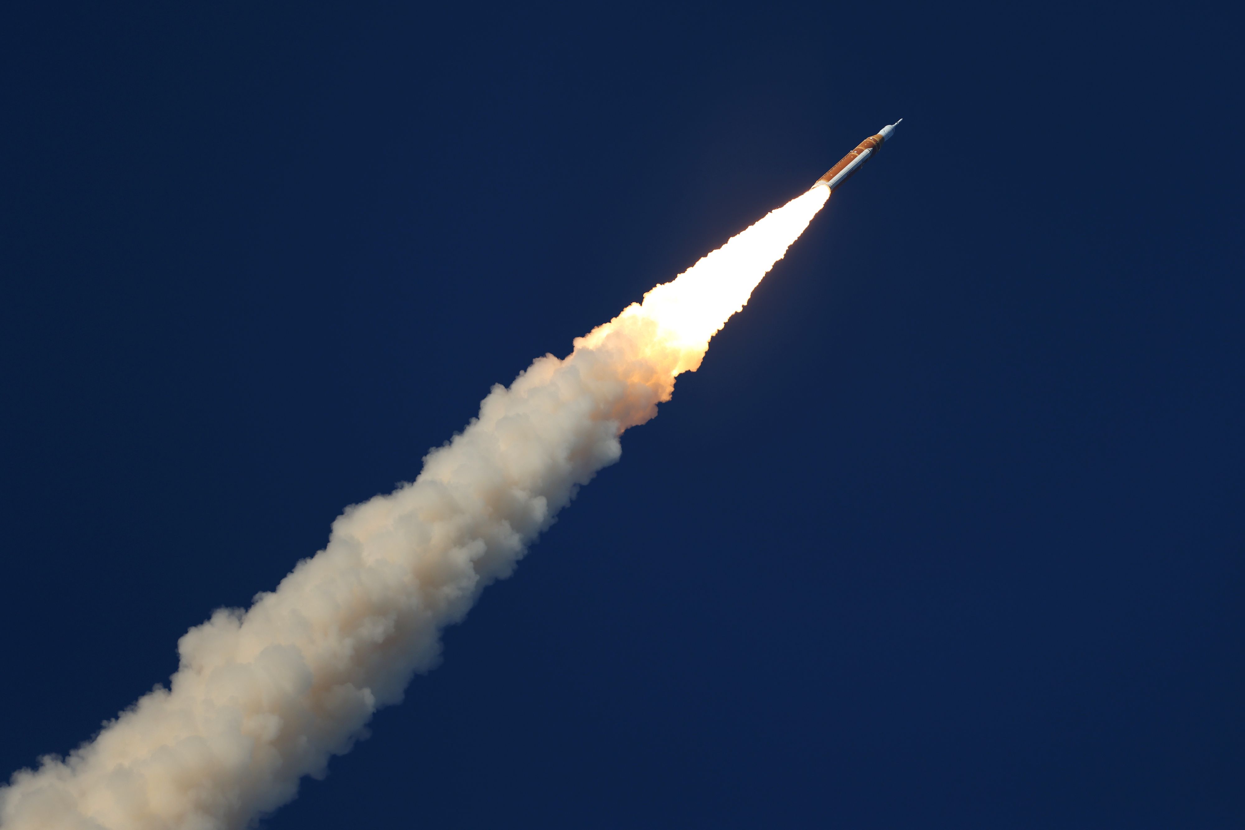 Heute.at - Österreich liefert Schlüssel-Technologie für Artemis II