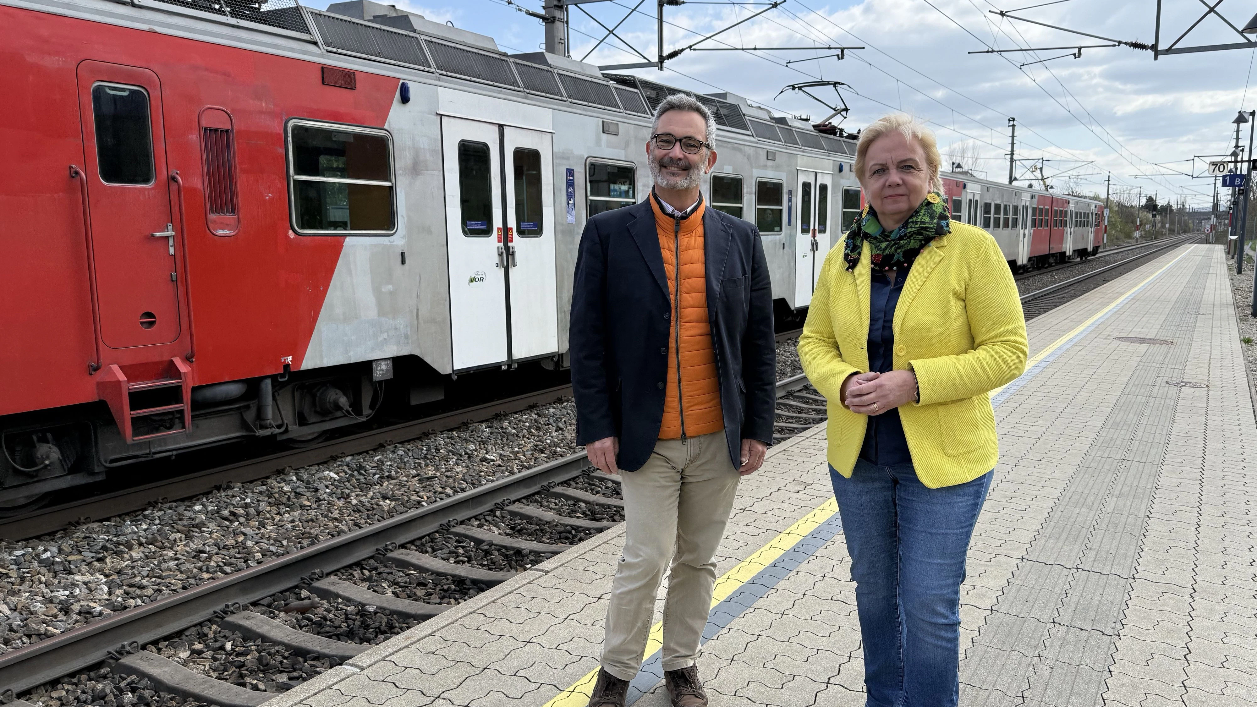 Heute.at - Sperre von Schnellbahn-Strecke: Probleme für Pendler