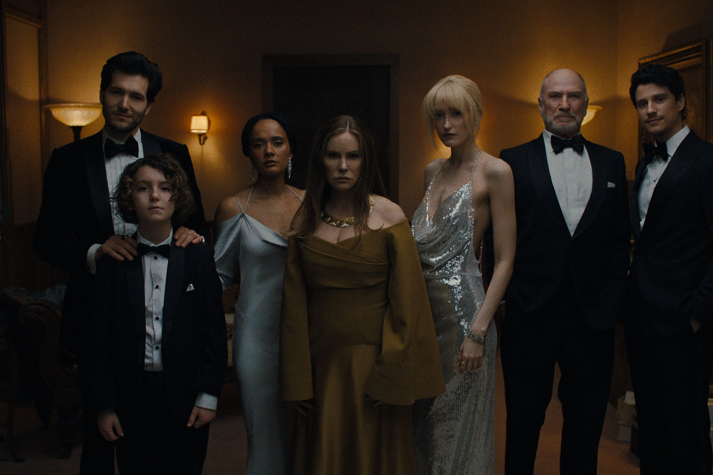 "Hallo, wir sind die Cunninghams, deine neue Familie"