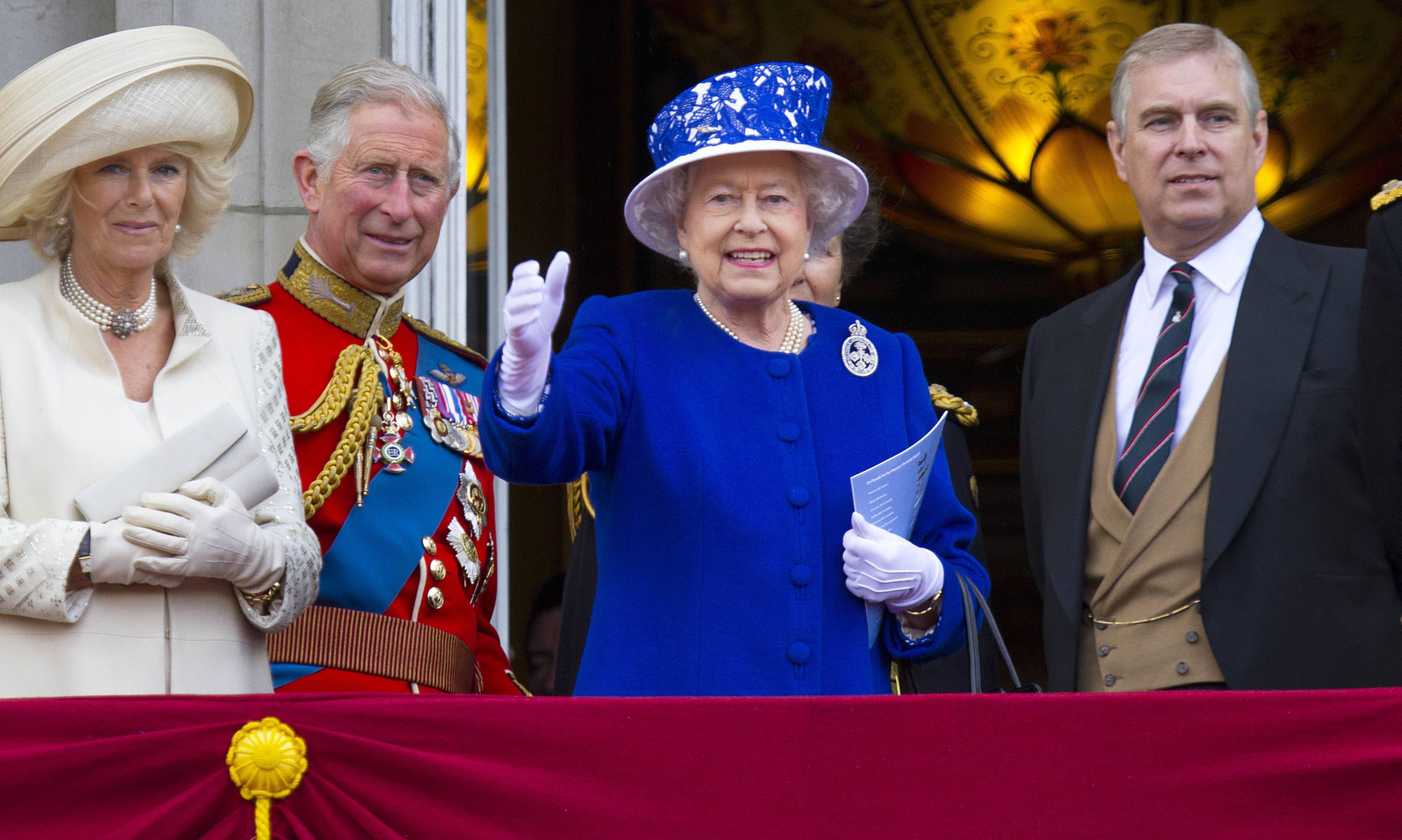Queen Elizabeth mit Sohn Andrew.
