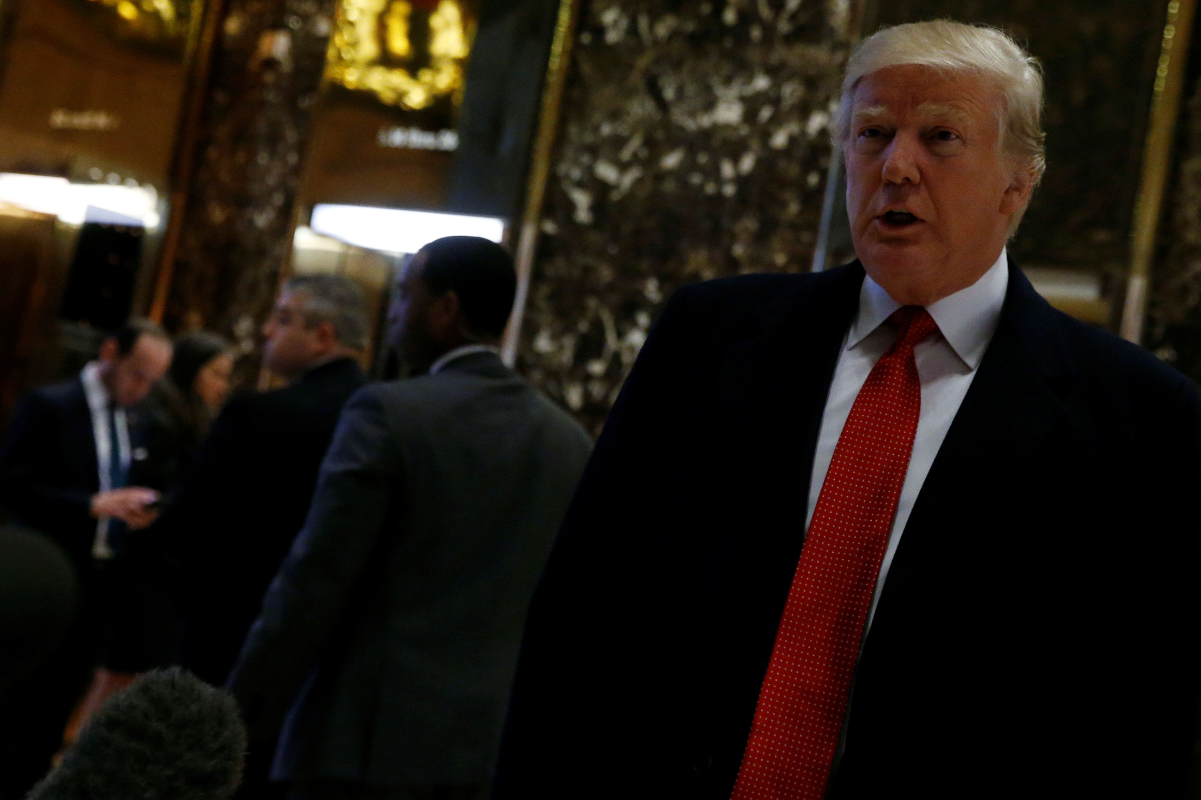 US-Präsident Donald Trump erinnert den Iran an sein Ultimatum.