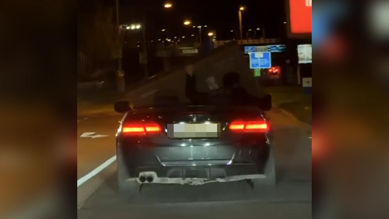 Der kuriose Transport sorgte für Lacher, dennoch ist so eine Aktion gefährlich.