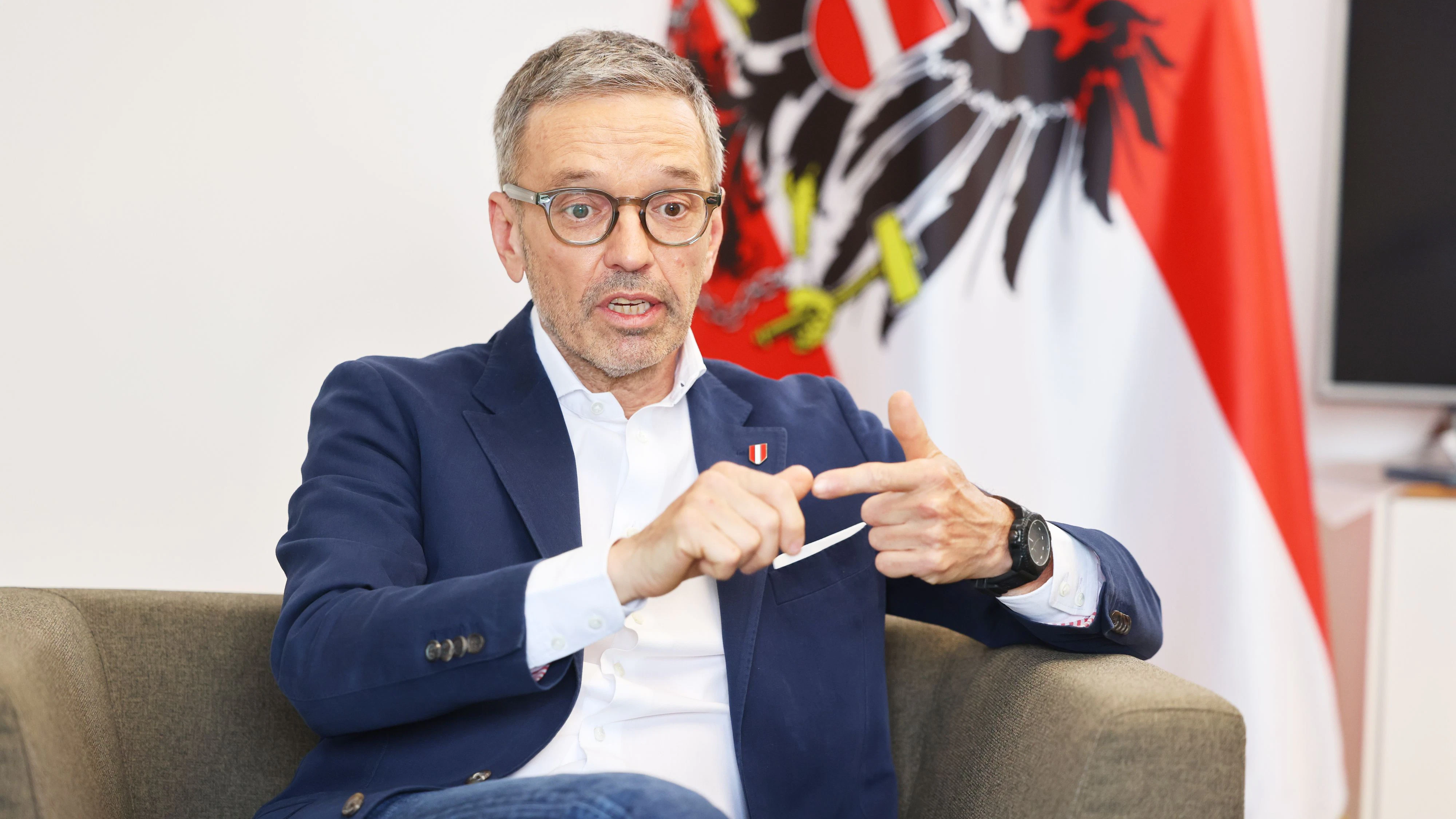 Heute.at - Sehr schwierige Zeiten – Kickl findet deutliche Worte