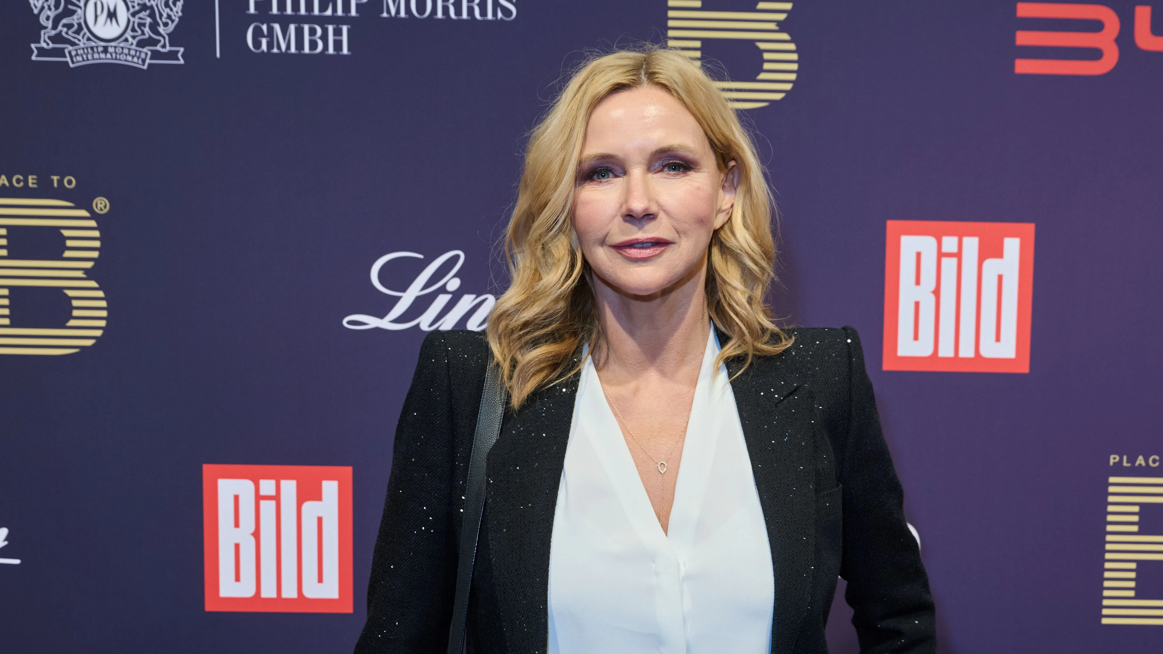 Heute.at - Ferres überrascht mit Osterbotschaft aus der Badewanne