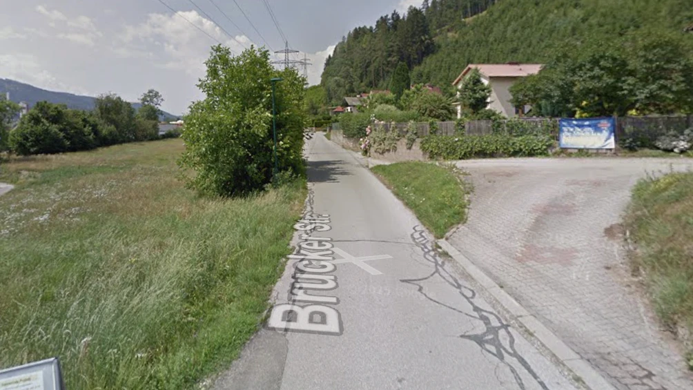 Heute.at - Biker (18) rast bei Osterfeier durch Menschenmenge