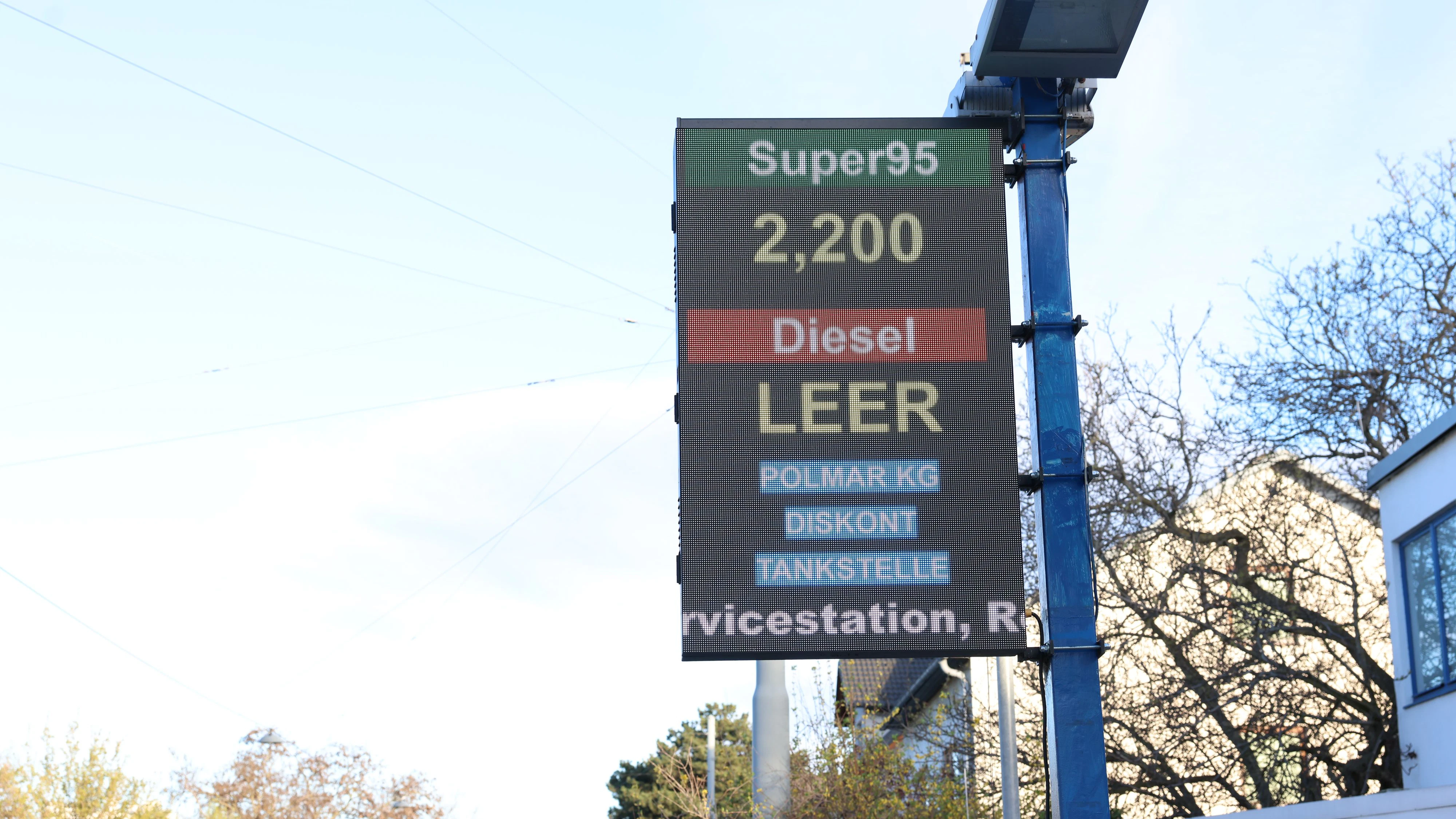 Bei dieser Tankstelle auf der Erzherzog-Karl-Straße gab es am Dienstagabend keinen Diesel mehr.
