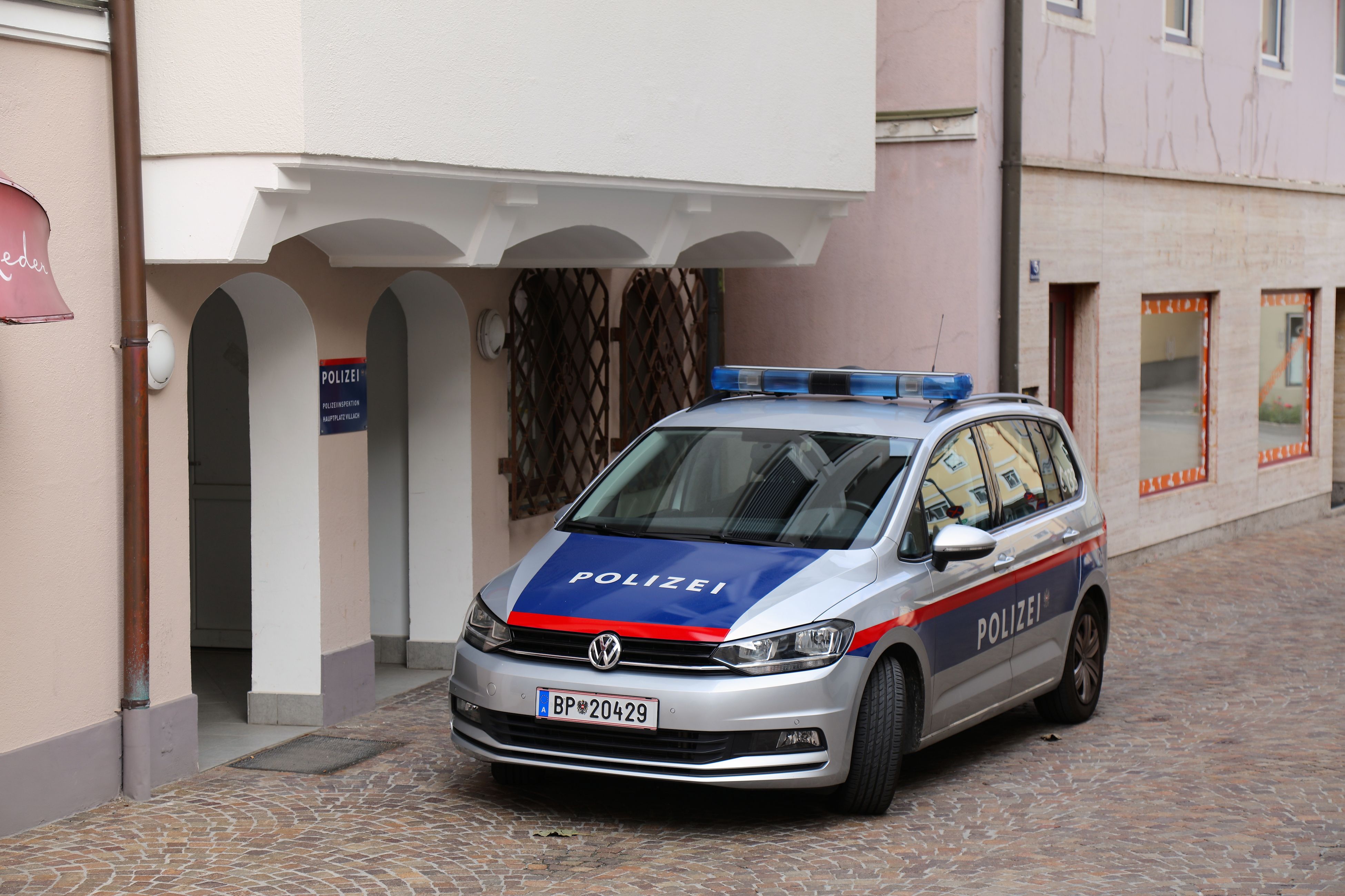 Die Polizei hat Ermittlungen übernommen. (Symbolbild)