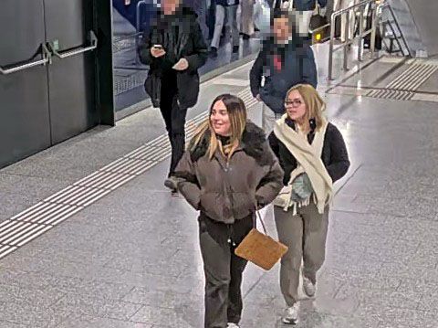 Nach Diebstählen am Flughafen Wien-Schwechat sucht die Polizei nach zwei verdächtigen Frauen. Der Schaden ist groß.