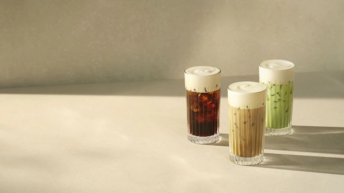 Die neuen Protein-Foams von Starbucks sind Toppings für verschiedene Drinks.