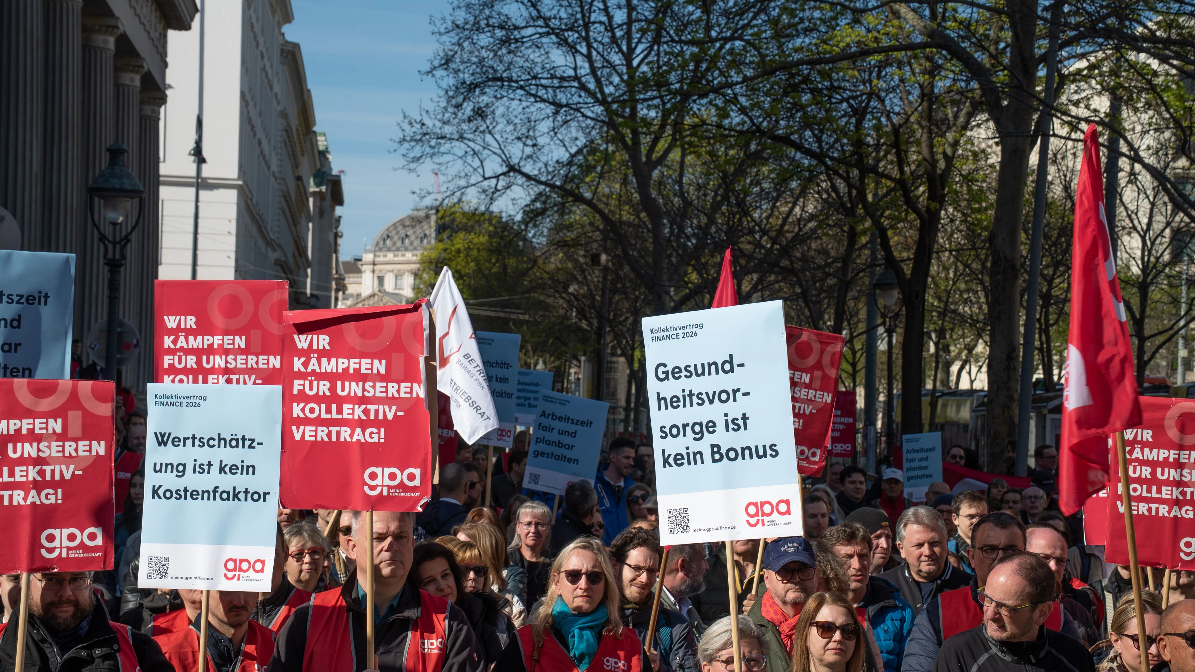 Heute.at - Keine Einigung bei Banken-KV – jetzt drohen Streiks