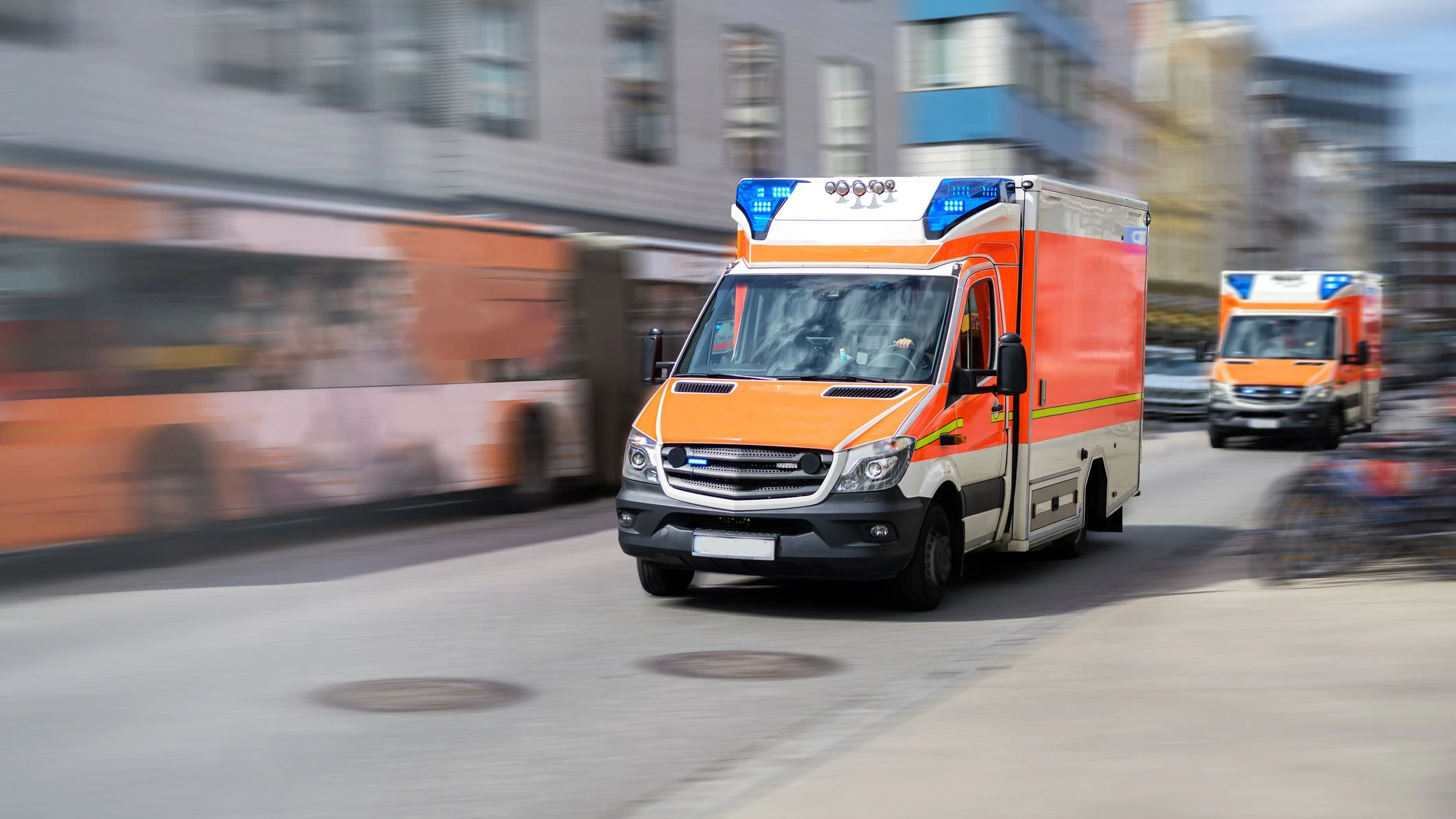 Heute.at - Mann von herabfallendem Blumenkübel erschlagen – tot