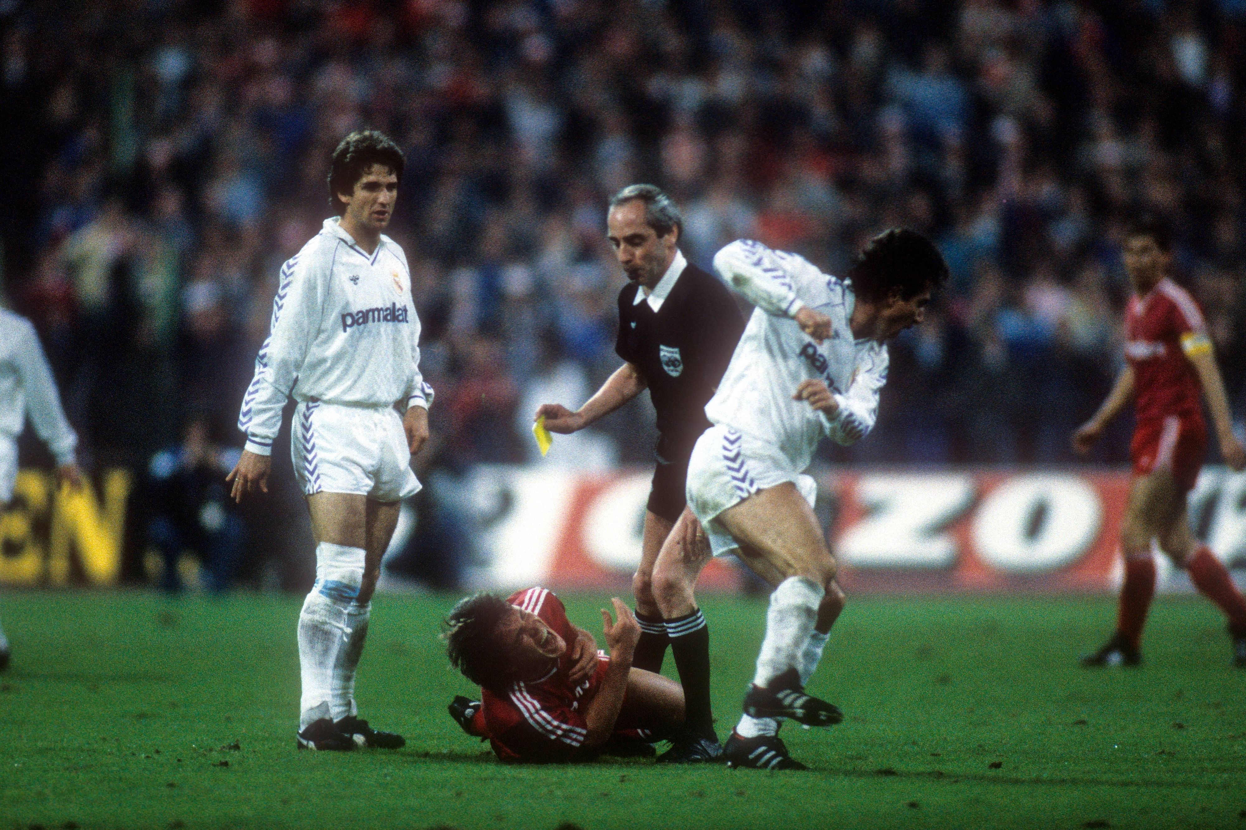 Juanito trat Lothar Matthäus im Landesmeister-Halbfinale 1987.