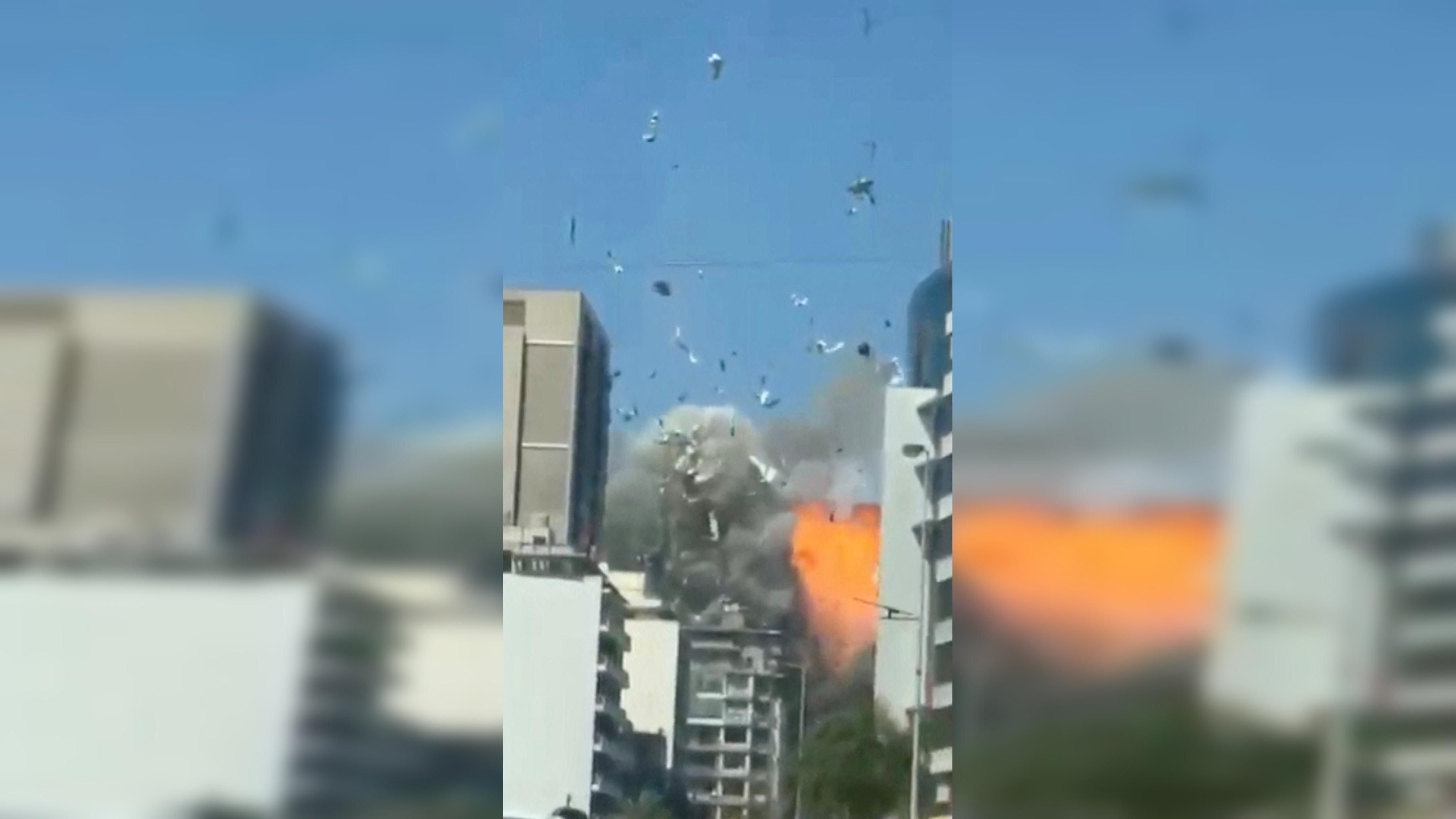 Aufnahmen zeigen heftigen Raketenbeschuss auf Beirut.