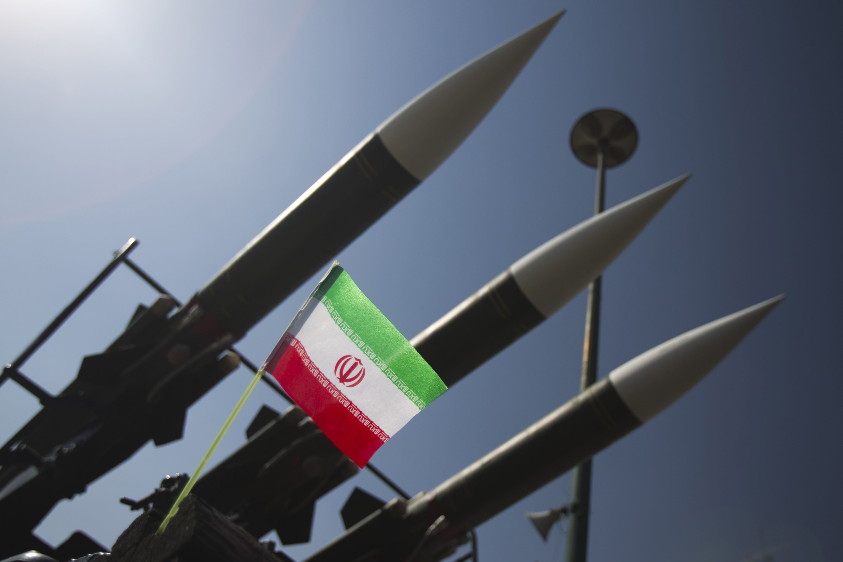 Der Iran feuert trotz Waffenruhe weiter Raketen ab. 