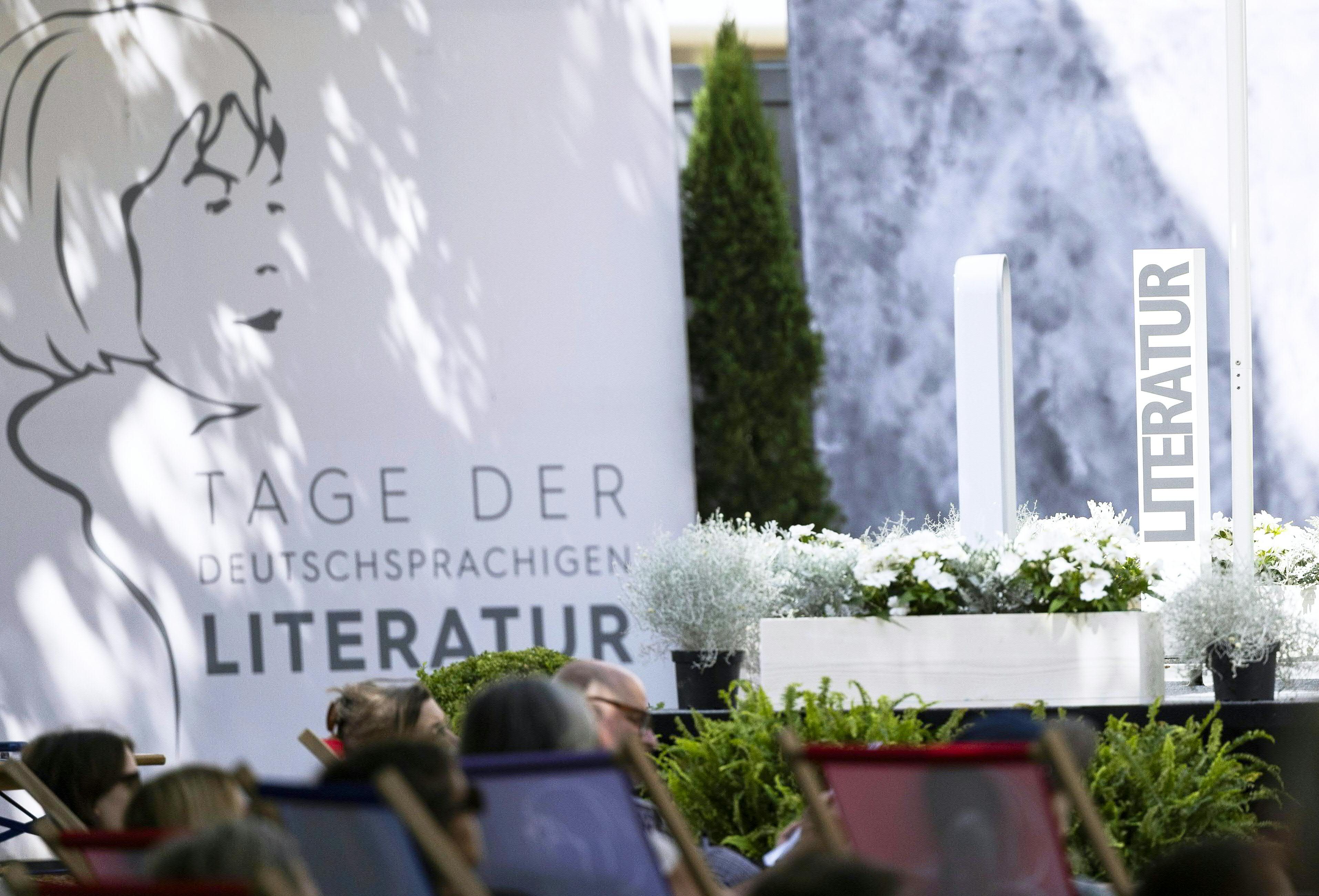 Ein Empfang zum Bachmannpreis in Klagenfurt lässt die Wogen hochgehen.