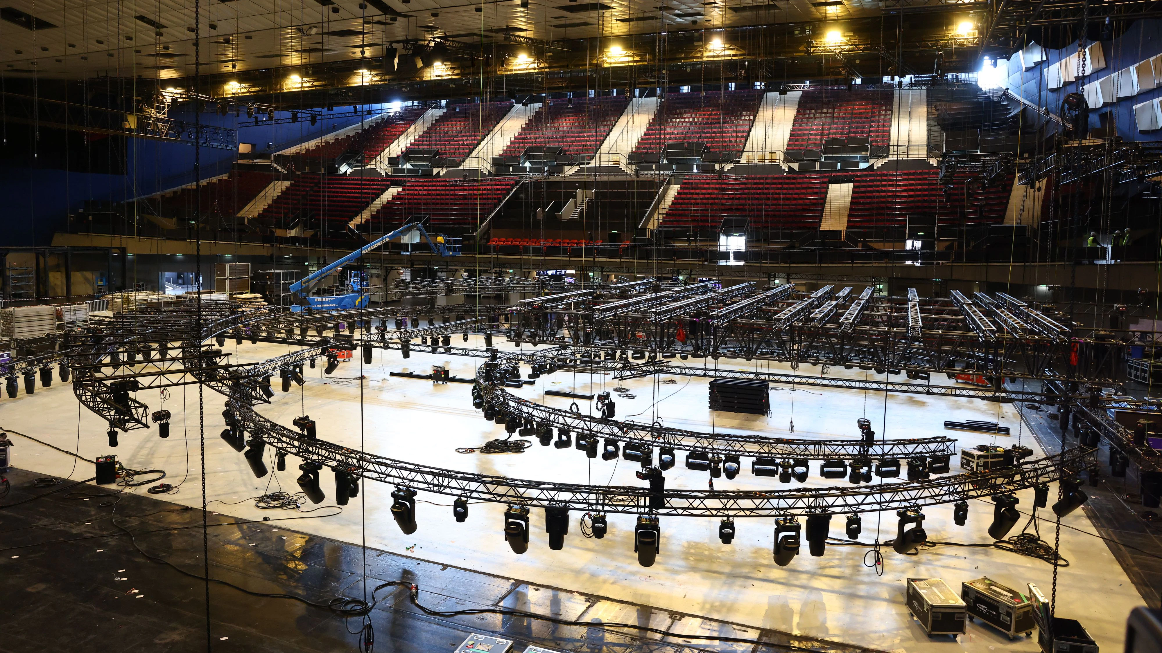 ESC-Aufbau Stadthalle