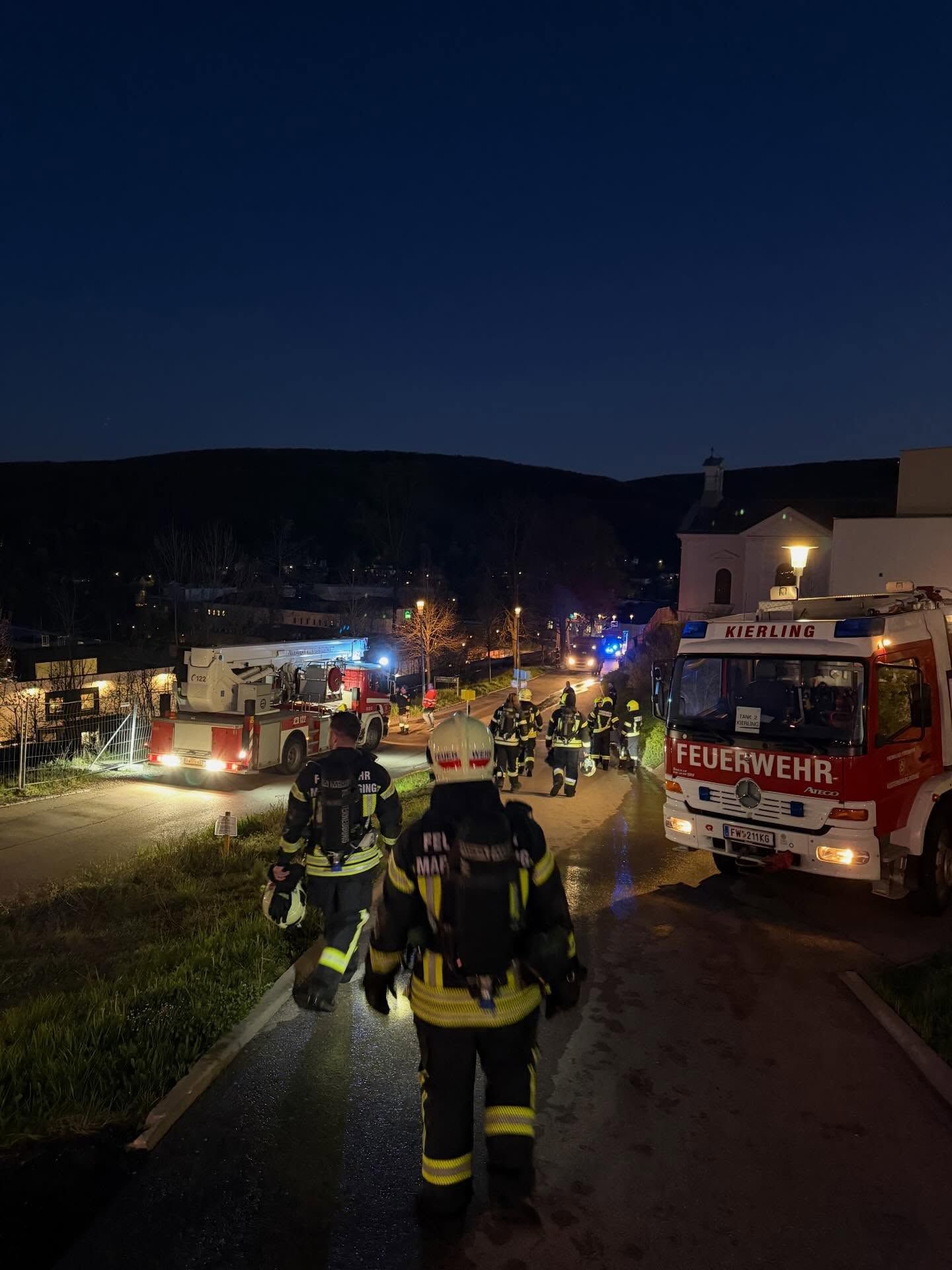 Ein Brand im Museum Gugging forderte rund 150 Feuerwehrleute. 