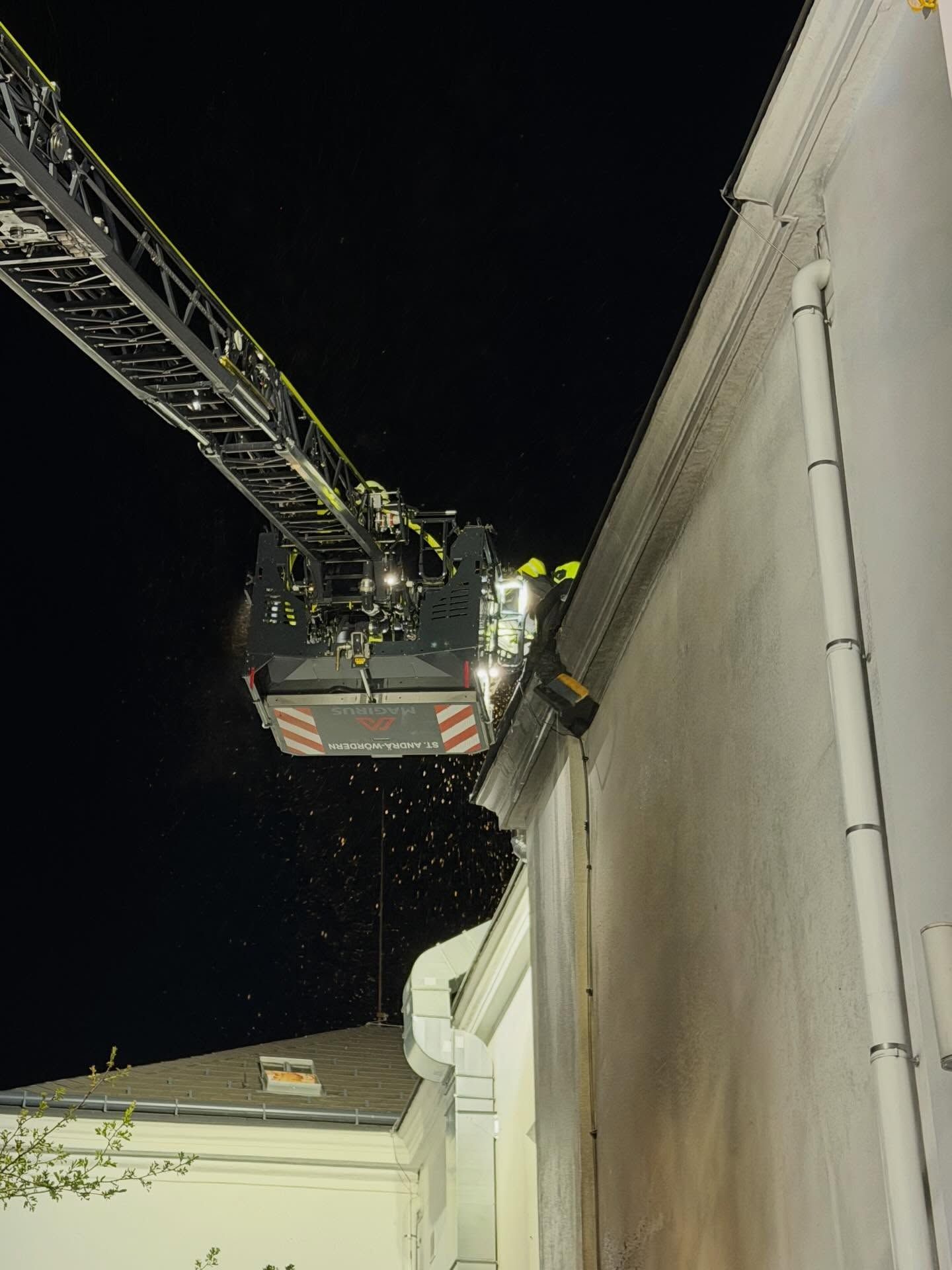 Am Mittwochabend ist es in Klosterneuburg zu einem Brand beim Museum Gugging gekommen.