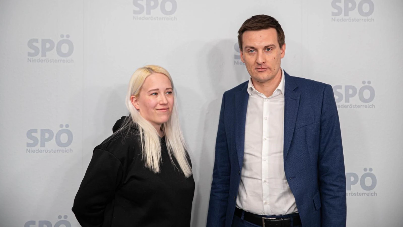 Pflegefachkraft Lisa F. und SPÖ Niederösterreich-Vorsitzender Sven Hergovich