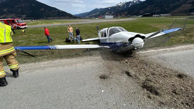 Der Flieger soll bei der Landung verunfallt sein.