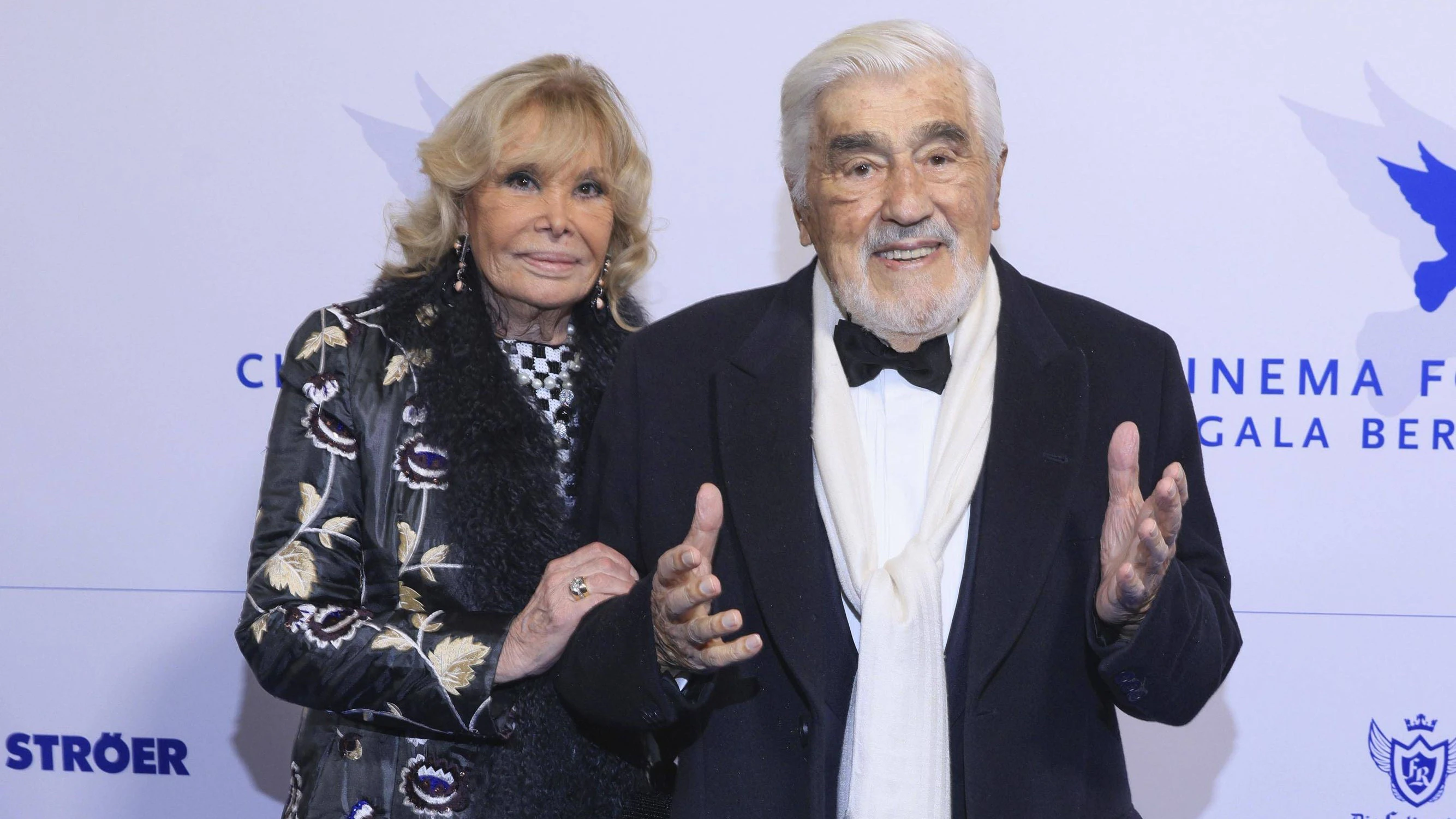 Mario Adorf mit Ehefrau Monique bei einer Veranstaltung in Berlin 2024.