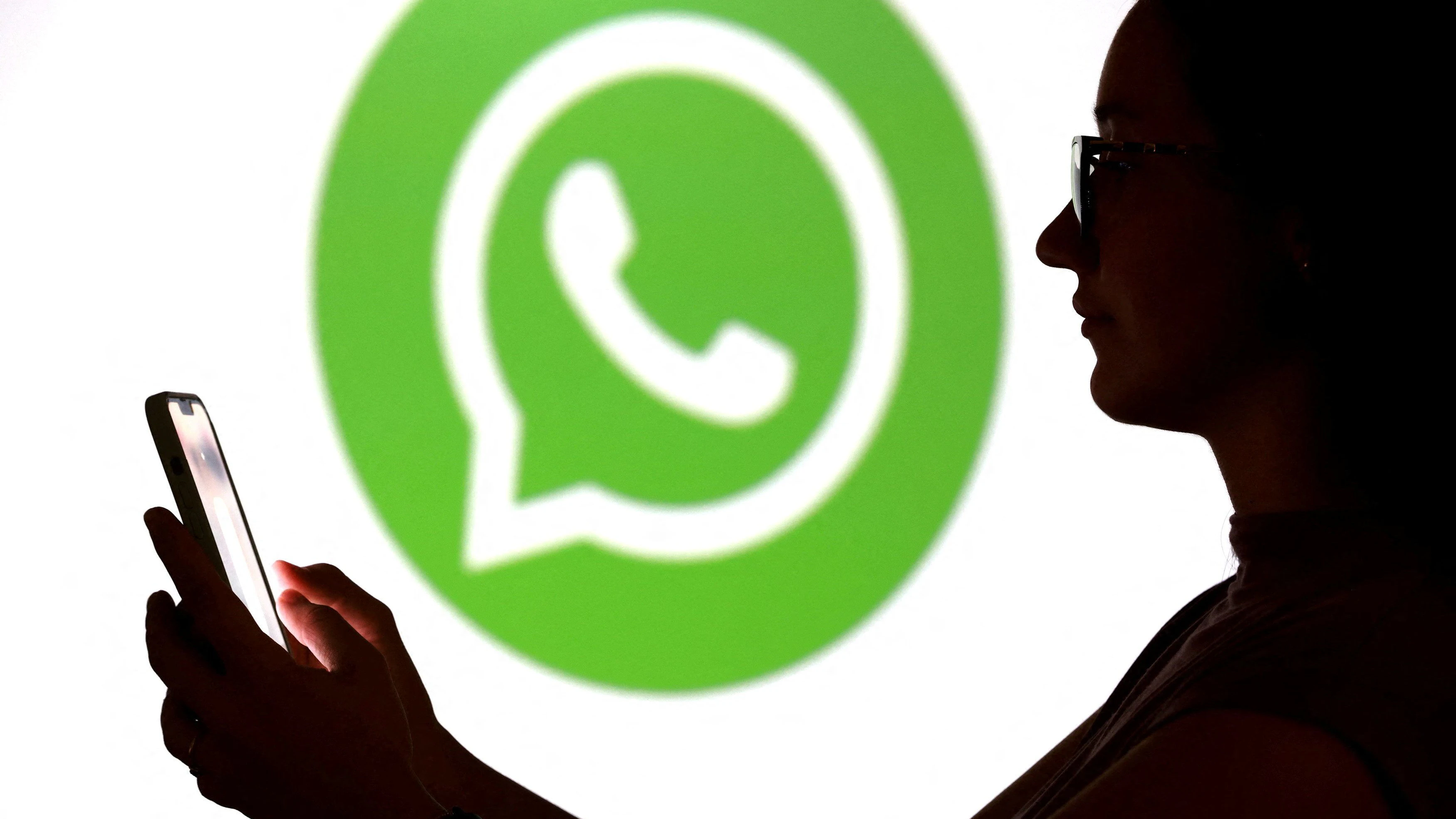 Bald musst du zum Chatten keine Telefonnummer mehr weitergeben. 