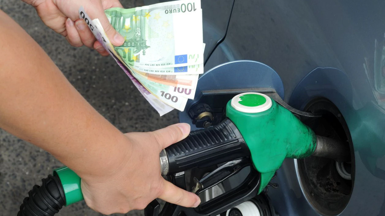 Filling the fuel in the gas station