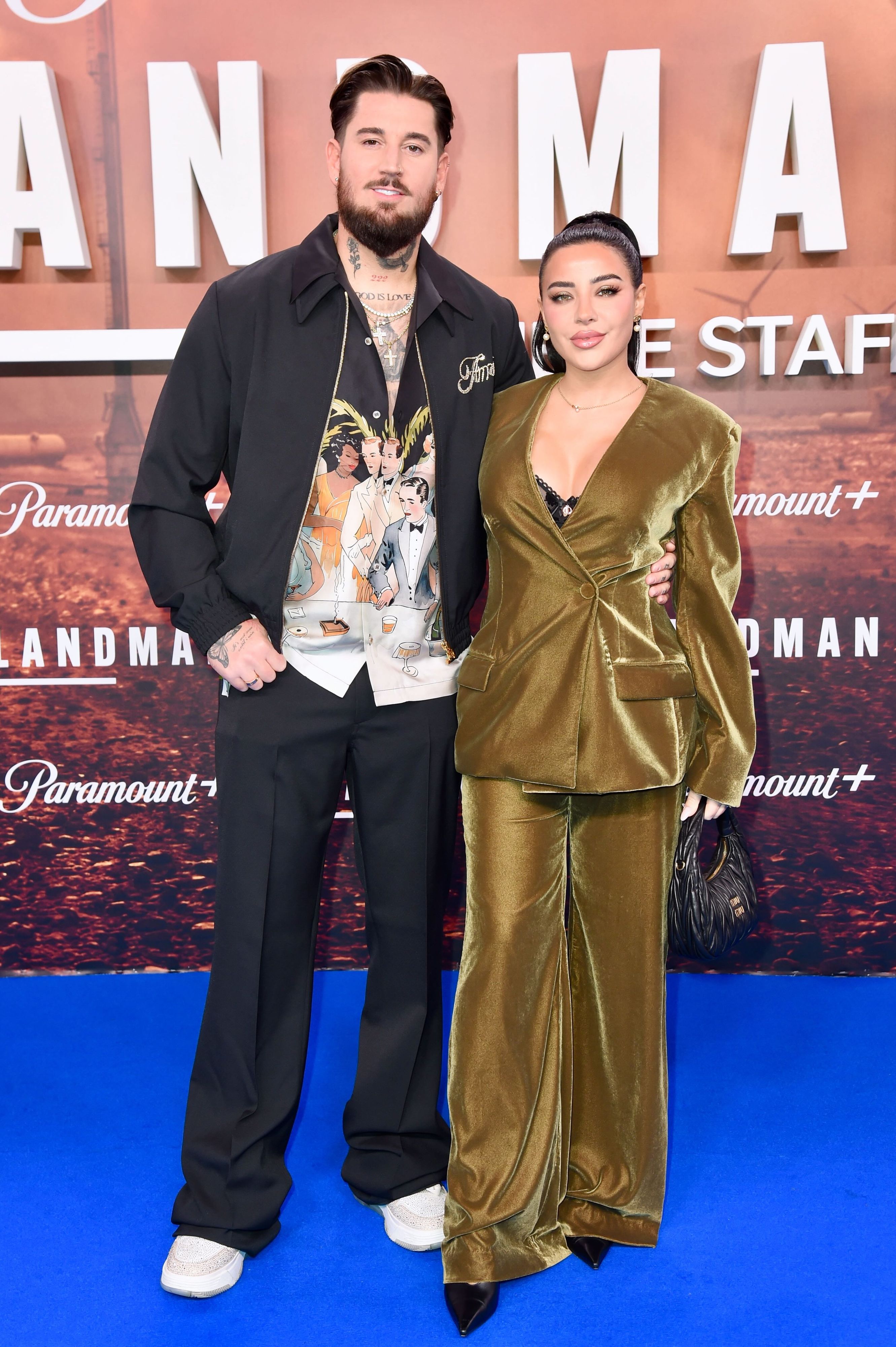 Mike Heiter und Leyla Lahouar wollen eine Villa auf Mallorca kaufen.