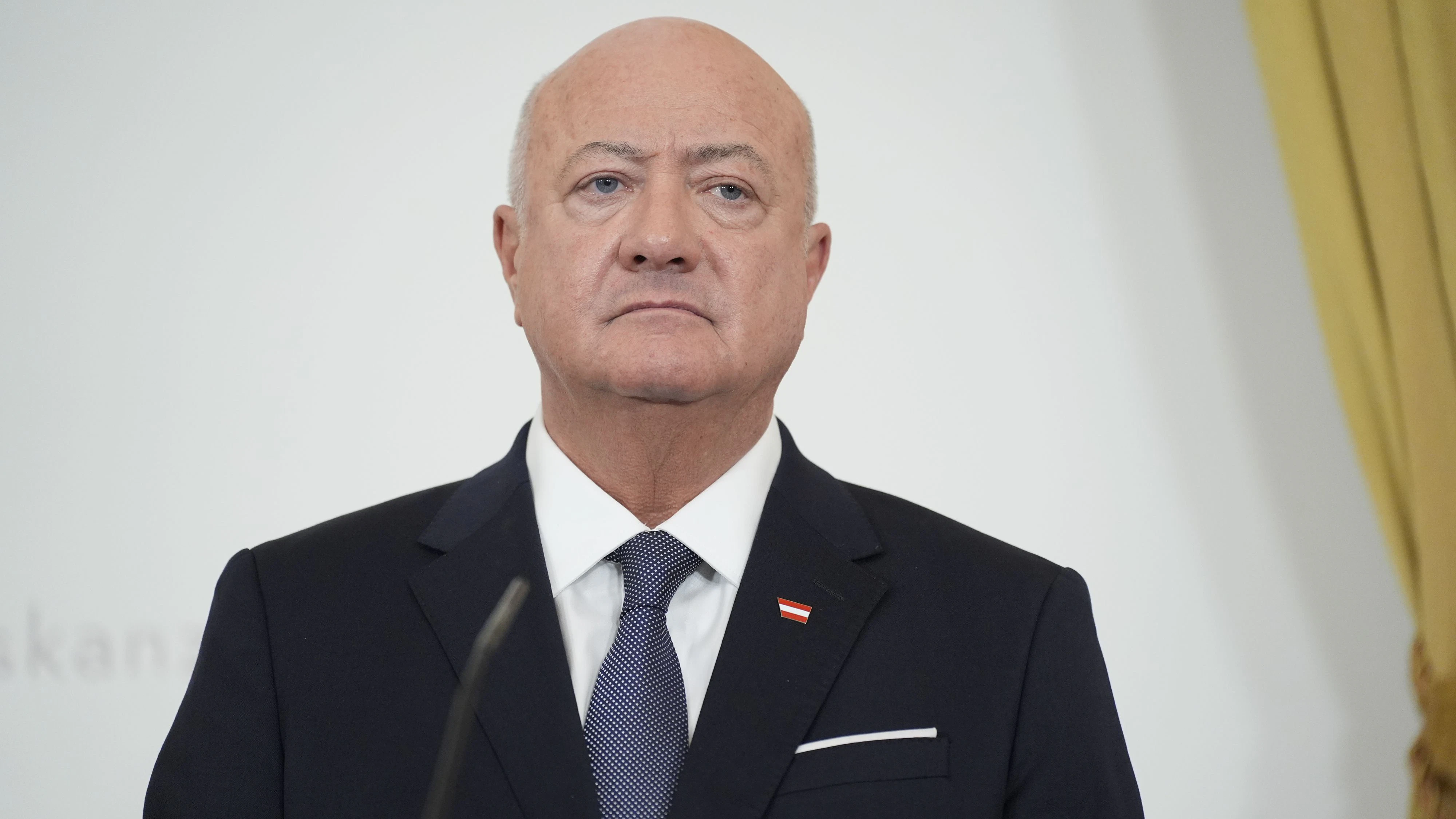 Natürlich darf jeder hier eine Frage stellen ...