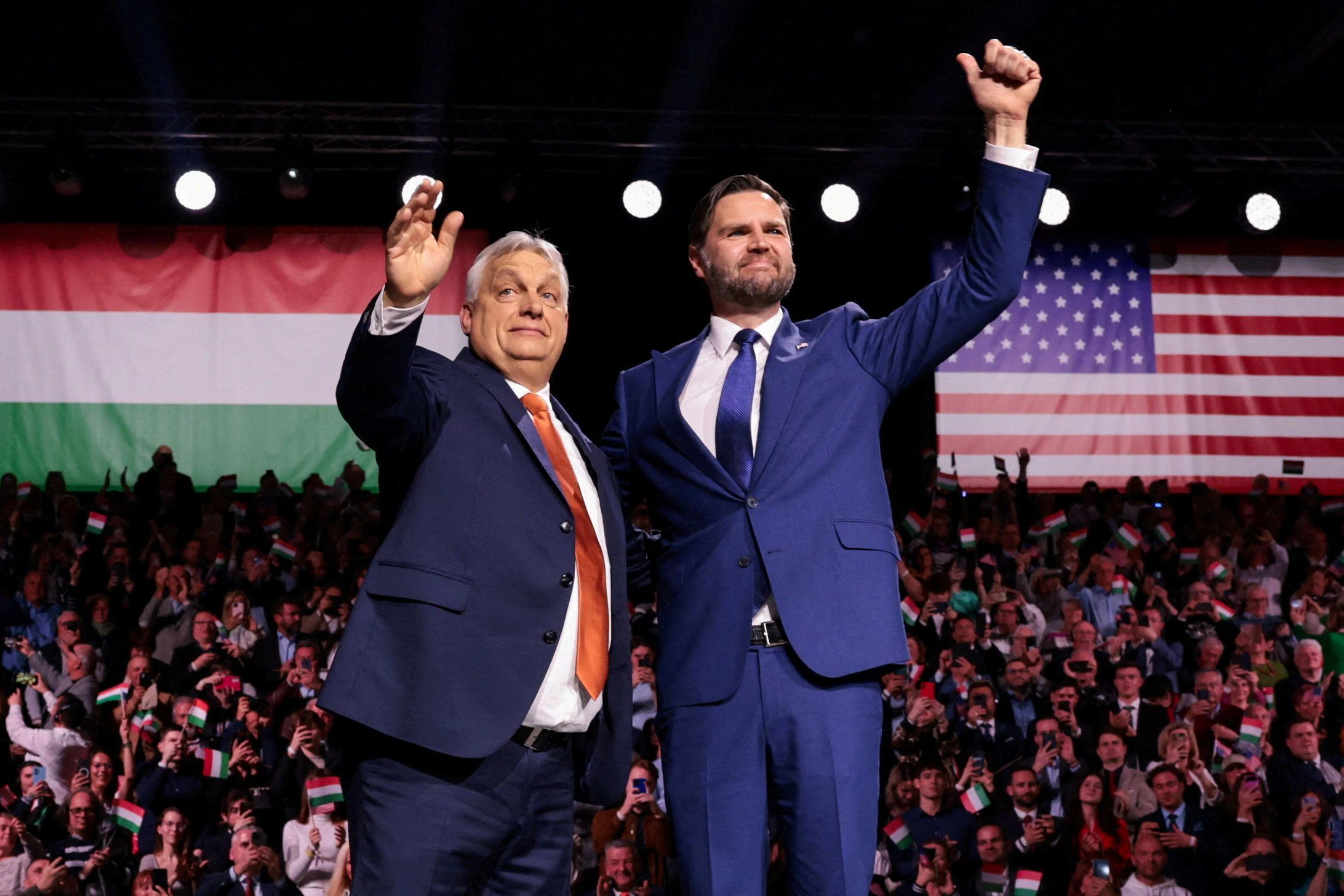 US-Vizepräsident JD Vance flog extra nach Ungarn, um den MAGA-Fan Orban im Wahlkampffinale zu unterstützen