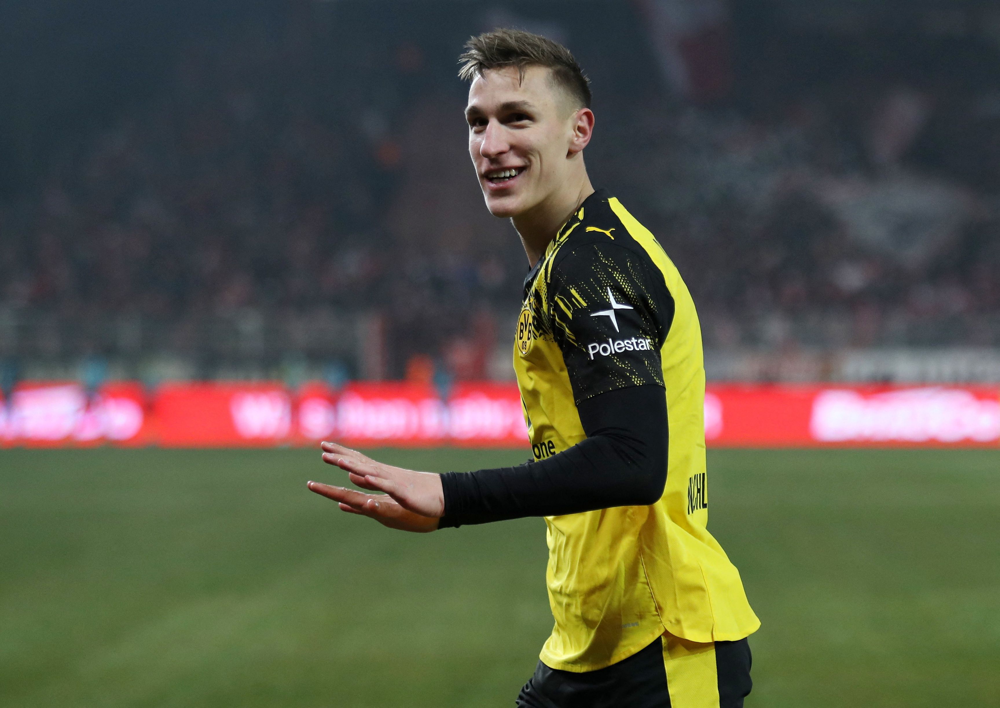 Nico Schlotterbeck hat bei Borussia Dortmund verlängert. 
