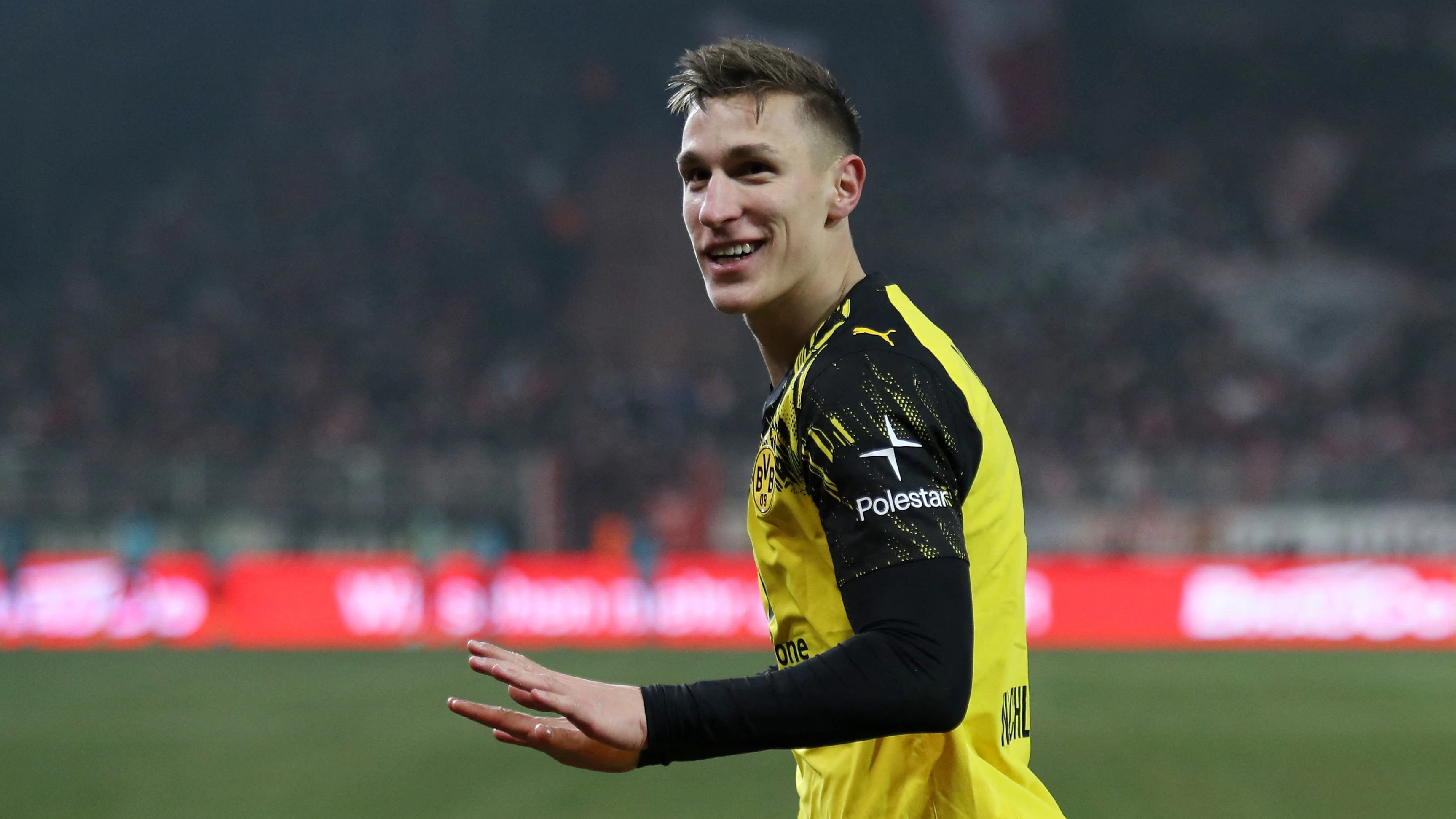 Nico Schlotterbeck hat bei Borussia Dortmund verlängert. 