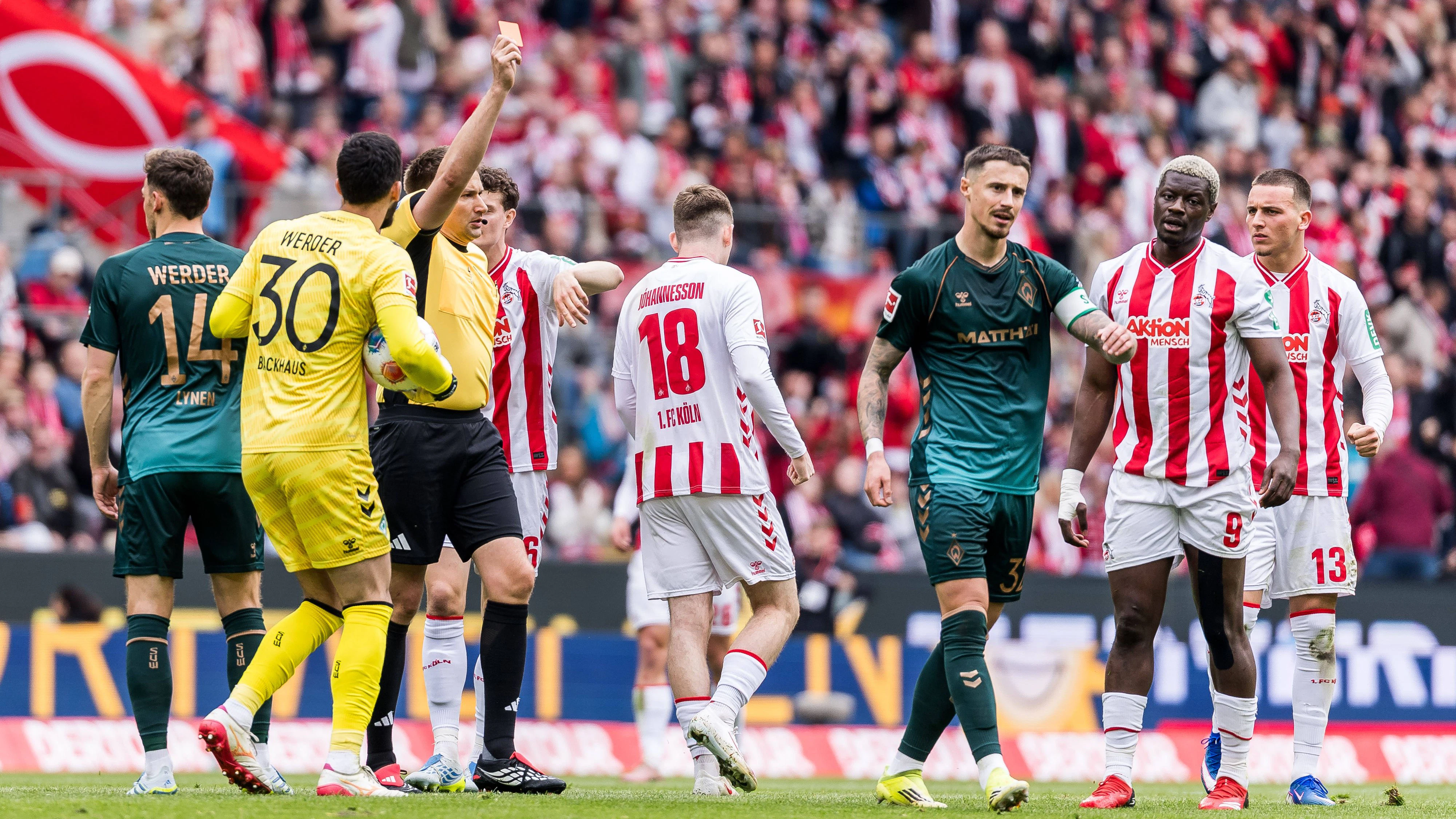 Marco Friedl sieht Rot