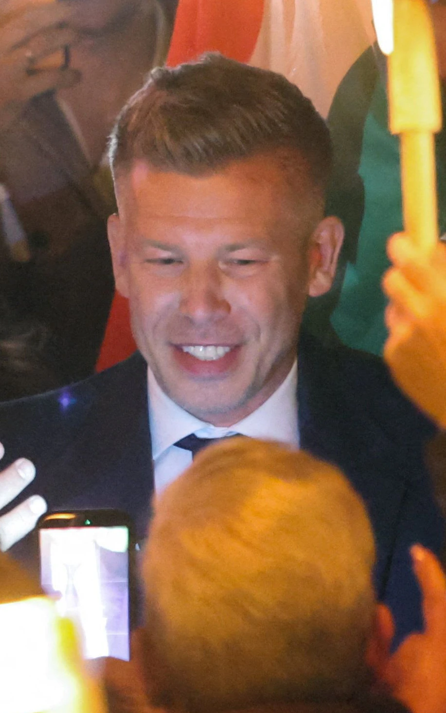 "Liebe hat gegen Hass gesiegt": So wurde Viktor Orbán gestürzt