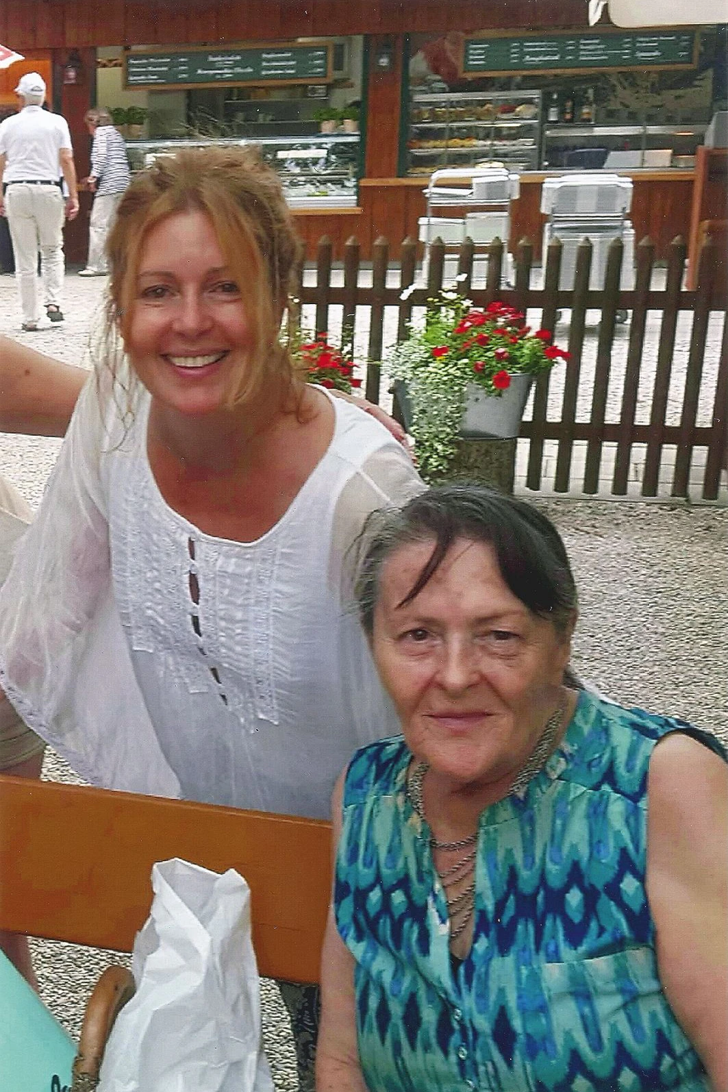 Karin Thaler und ihre Mama Hedi im Jahr 2017